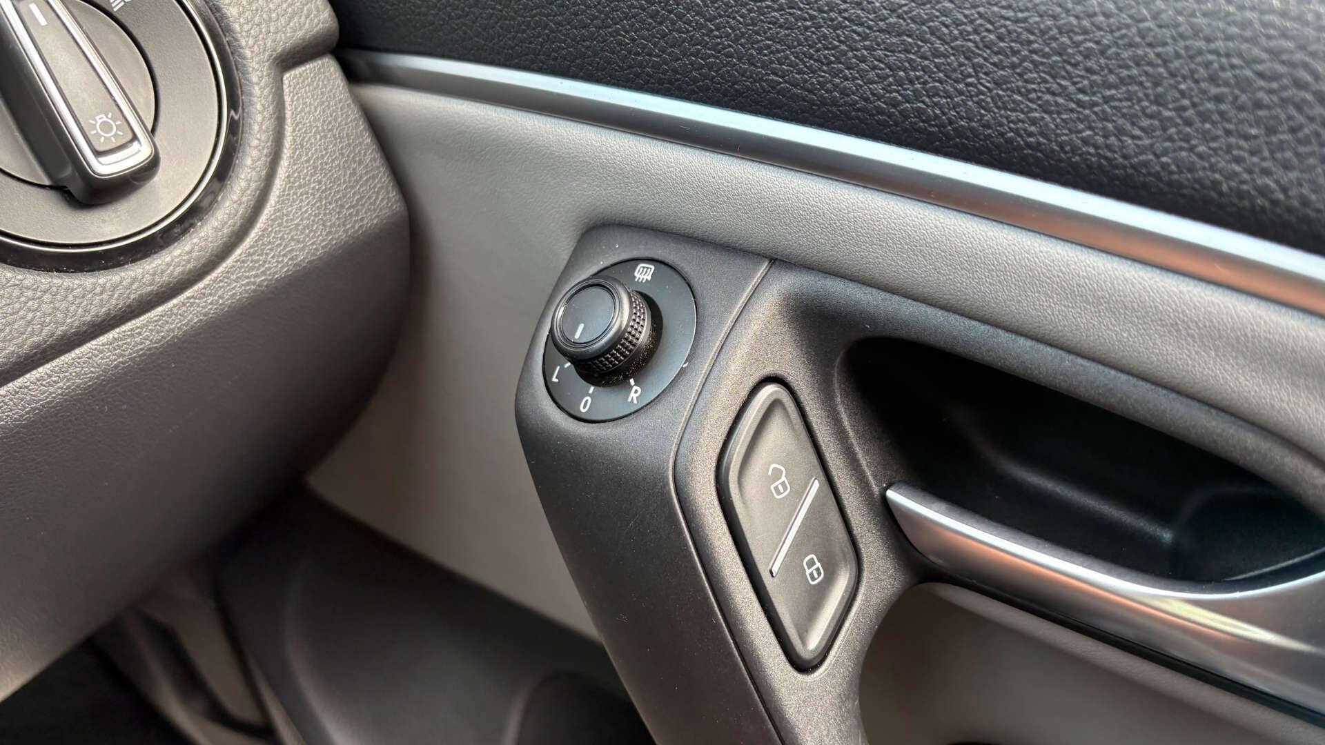 Volkswagen Polo view 20