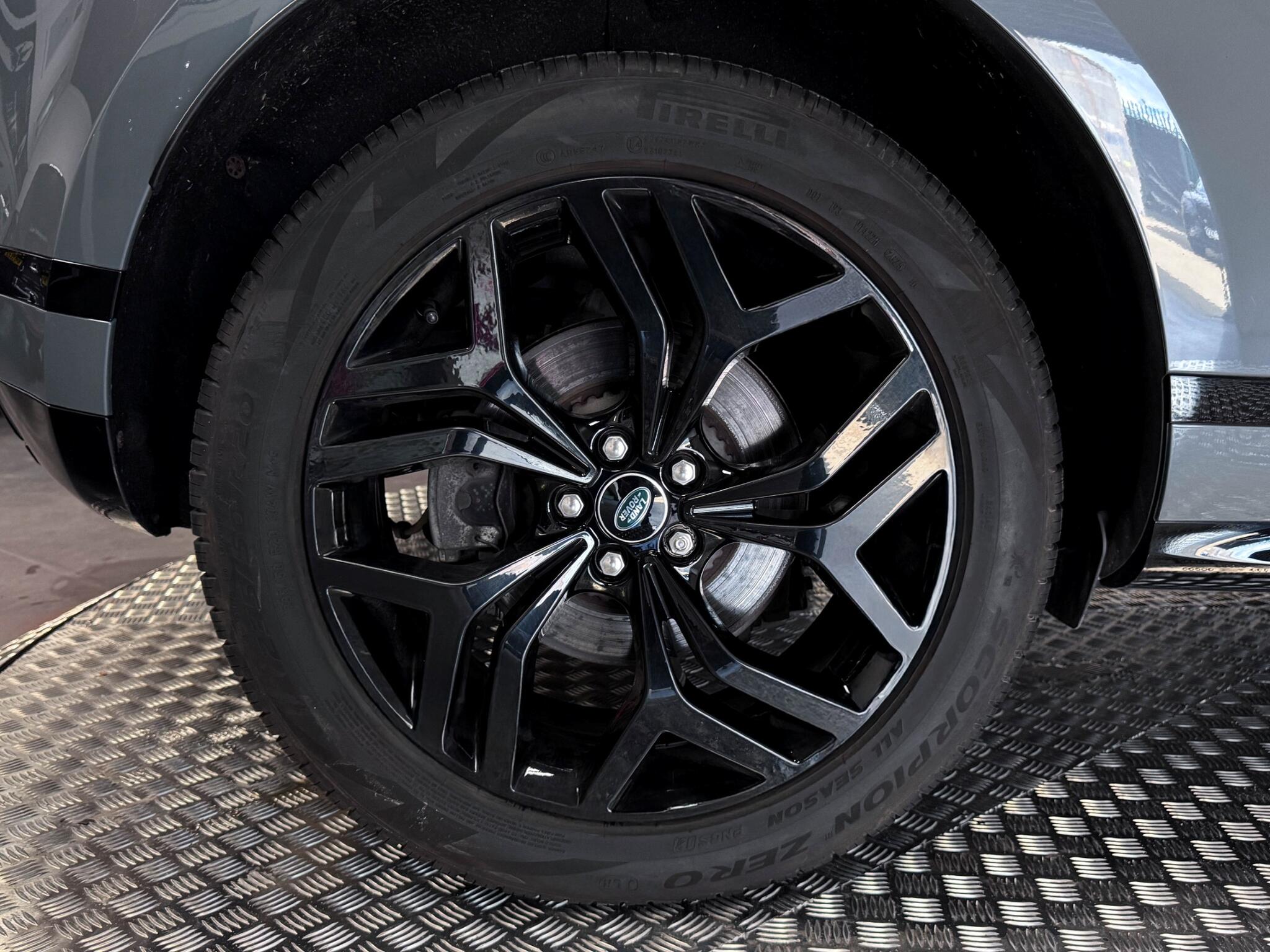 Land Rover Range Rover Evoque view 68