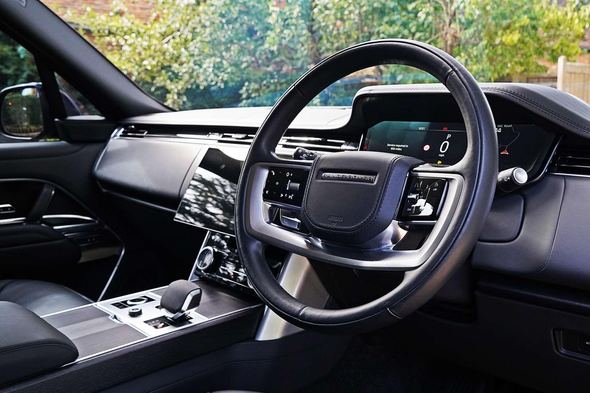 Land Rover Range Rover view 27