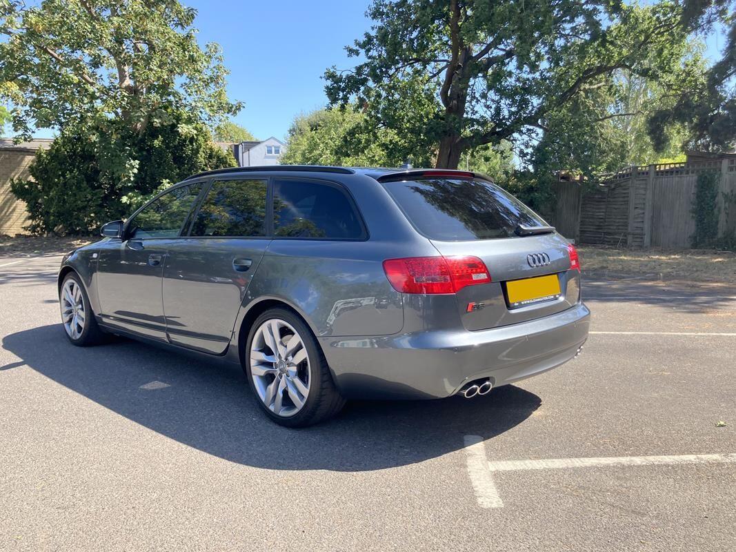 Audi S6 Avant view 25