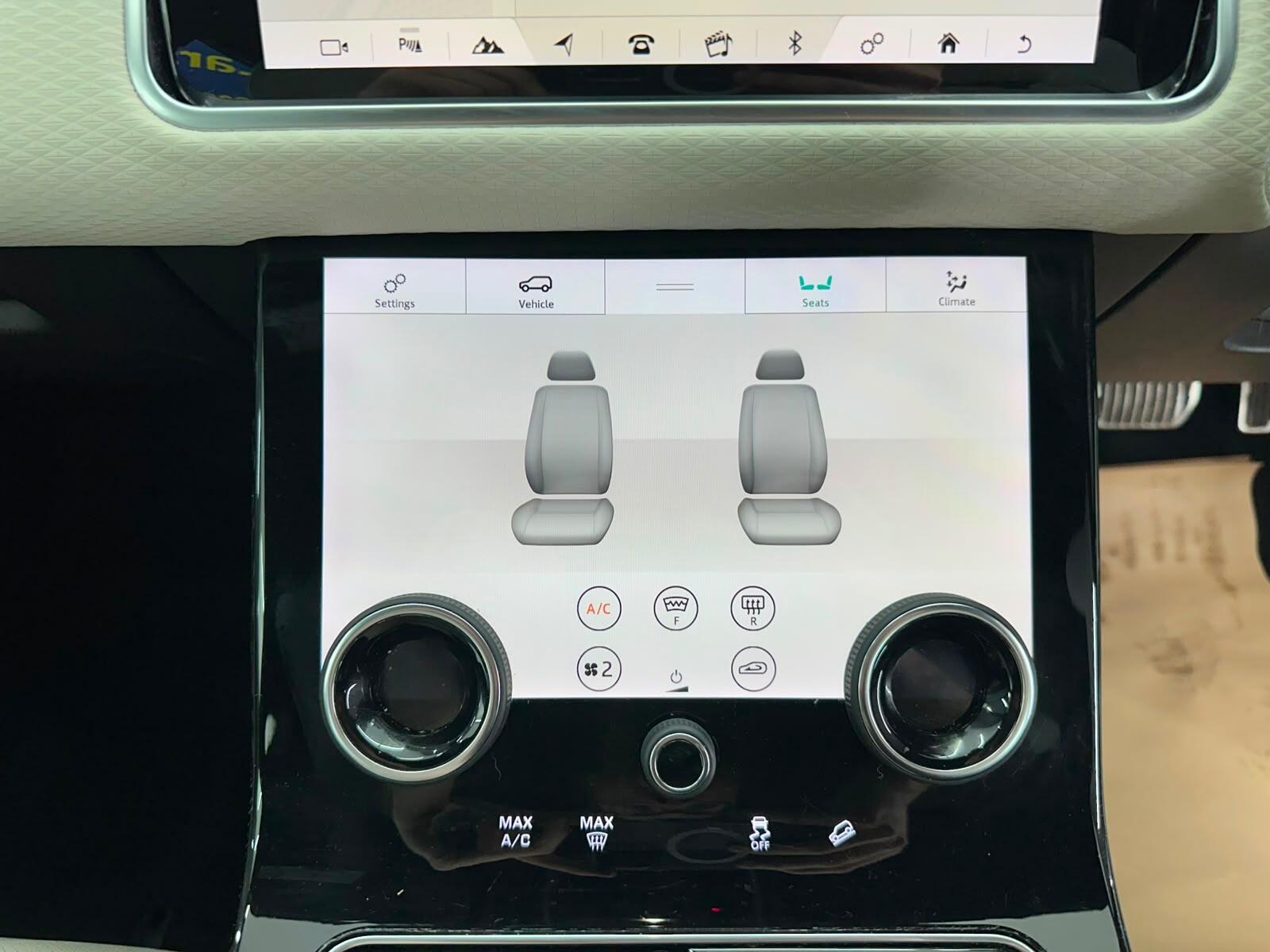 Land Rover Range Rover Velar view 48