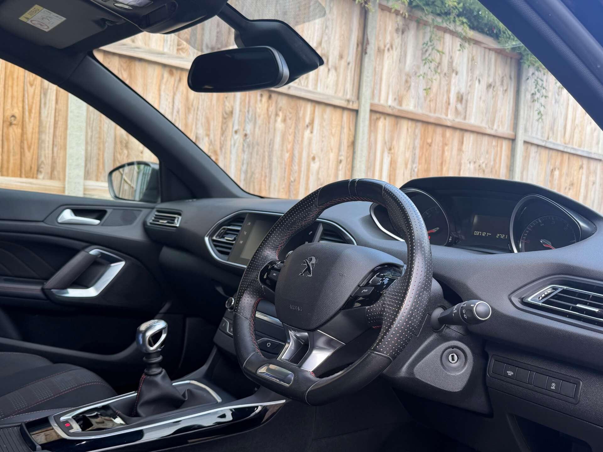 Peugeot 308 SW view 19