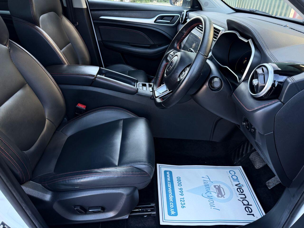 MG ZS view 15