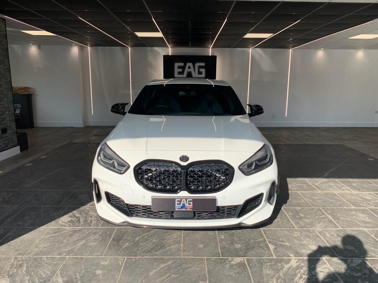 BMW 1 Series view 12
