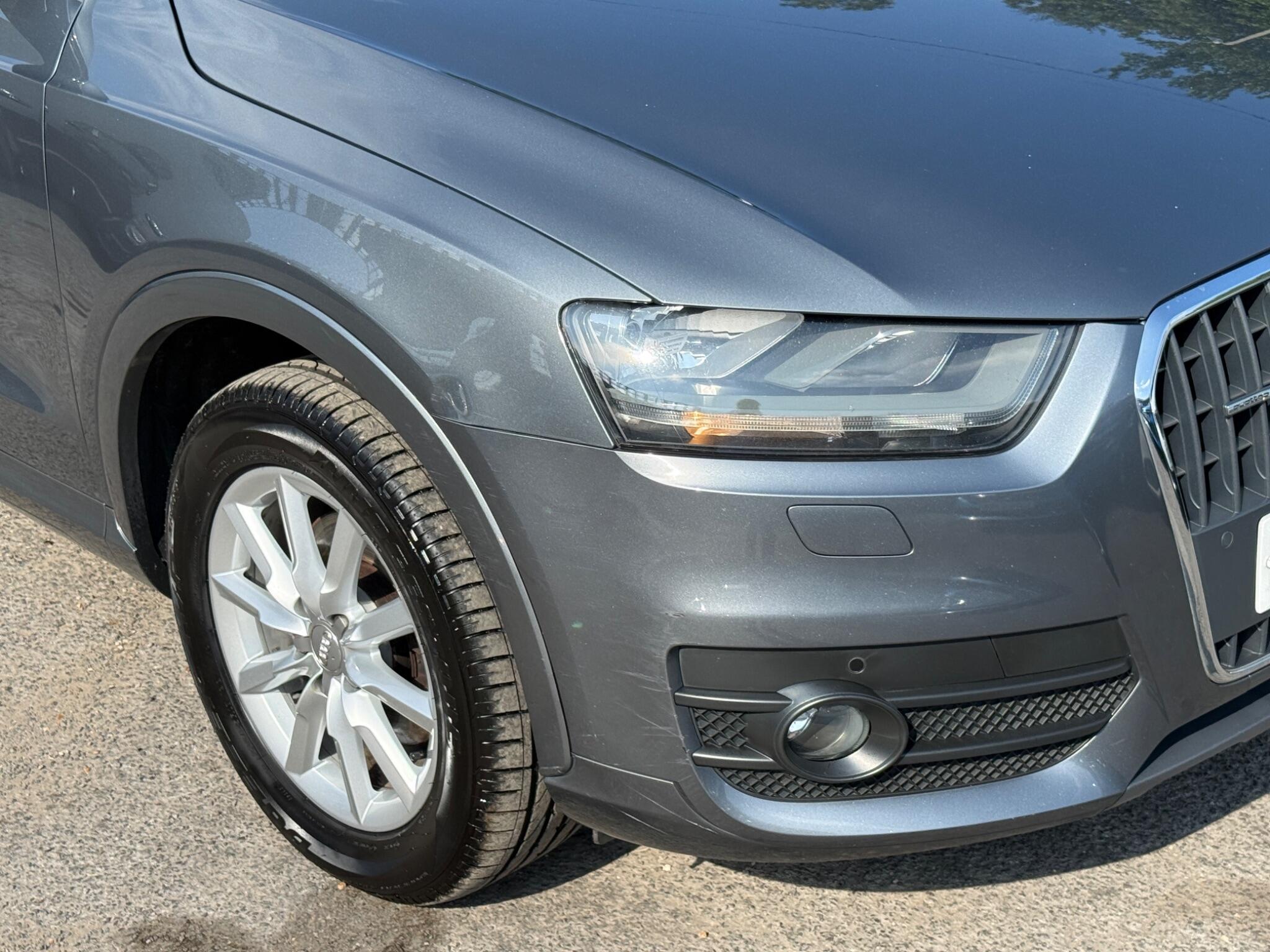 Audi Q3 - Image 22