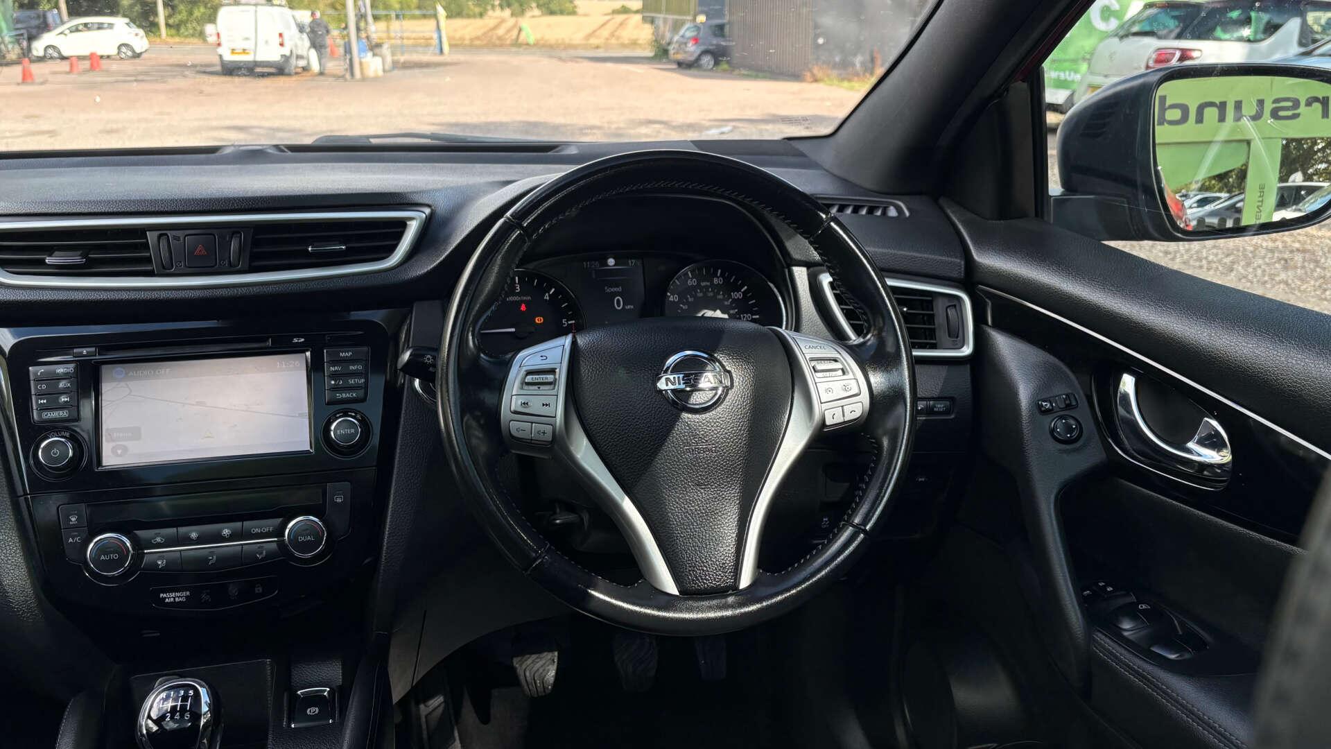 Nissan Qashqai view 16