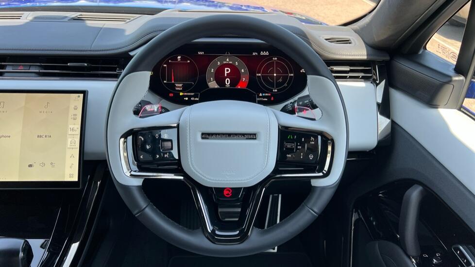 Land Rover Range Rover Sport view 32