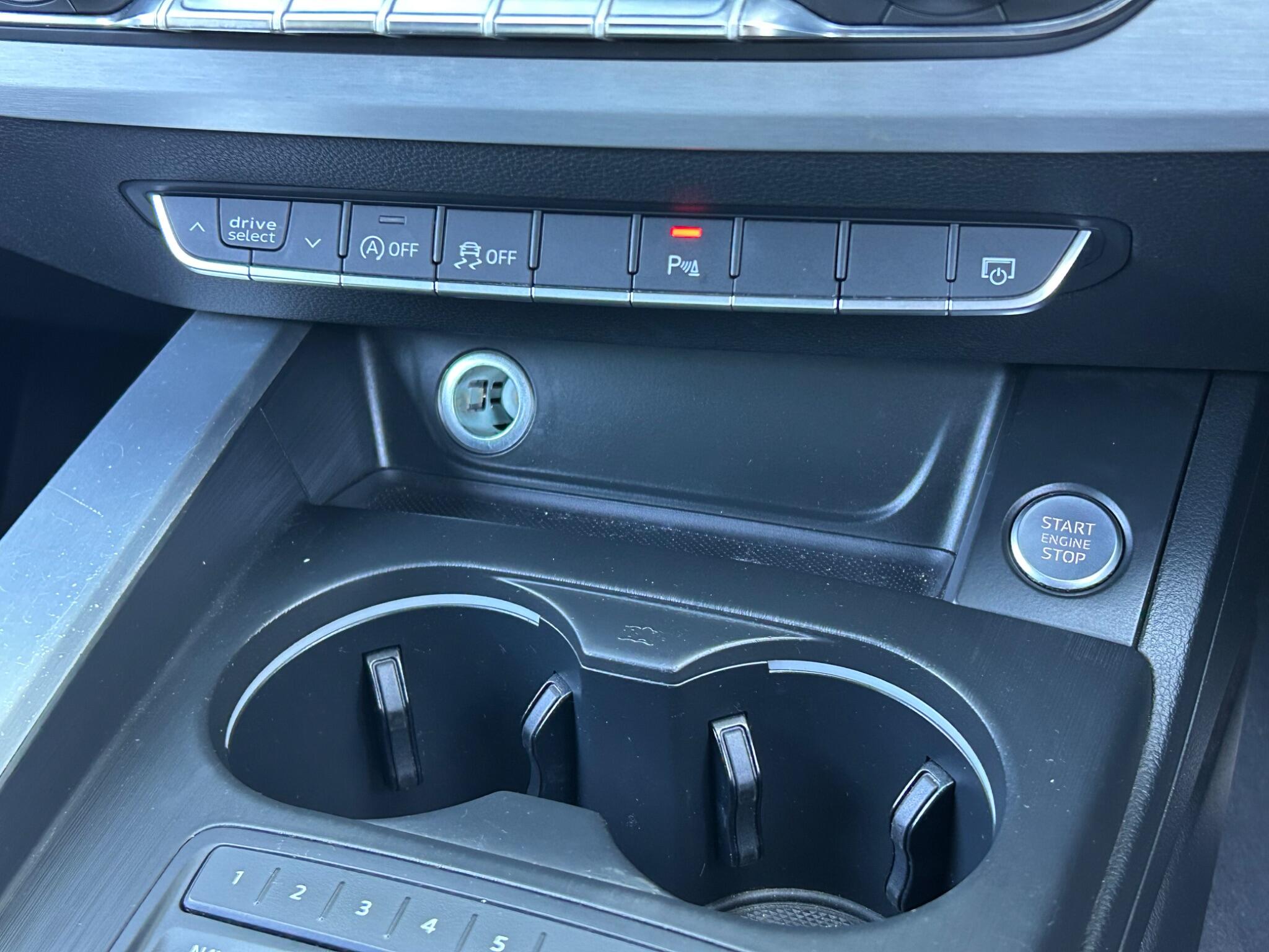 Audi A5 view 32