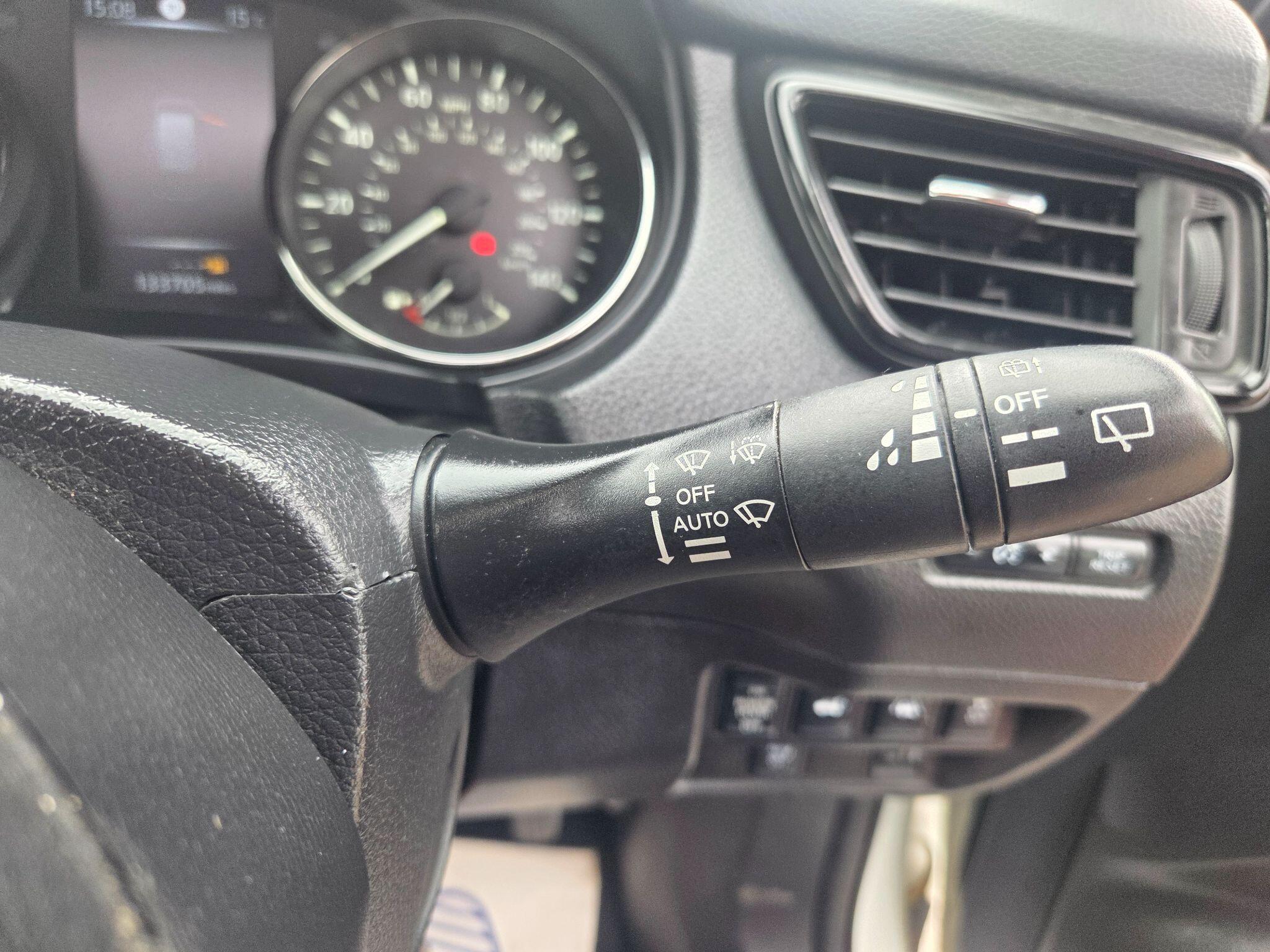 Nissan X-Trail view 20