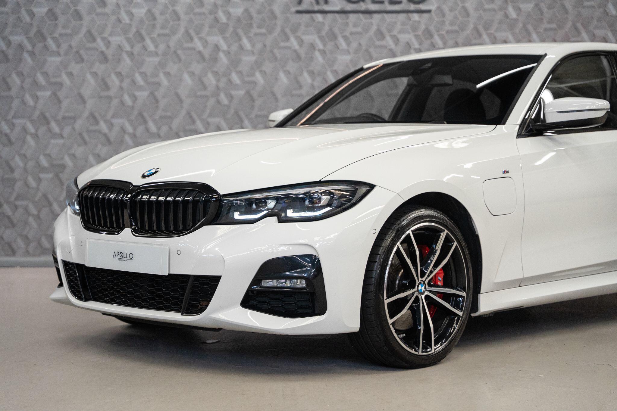 BMW 3 Series view 53
