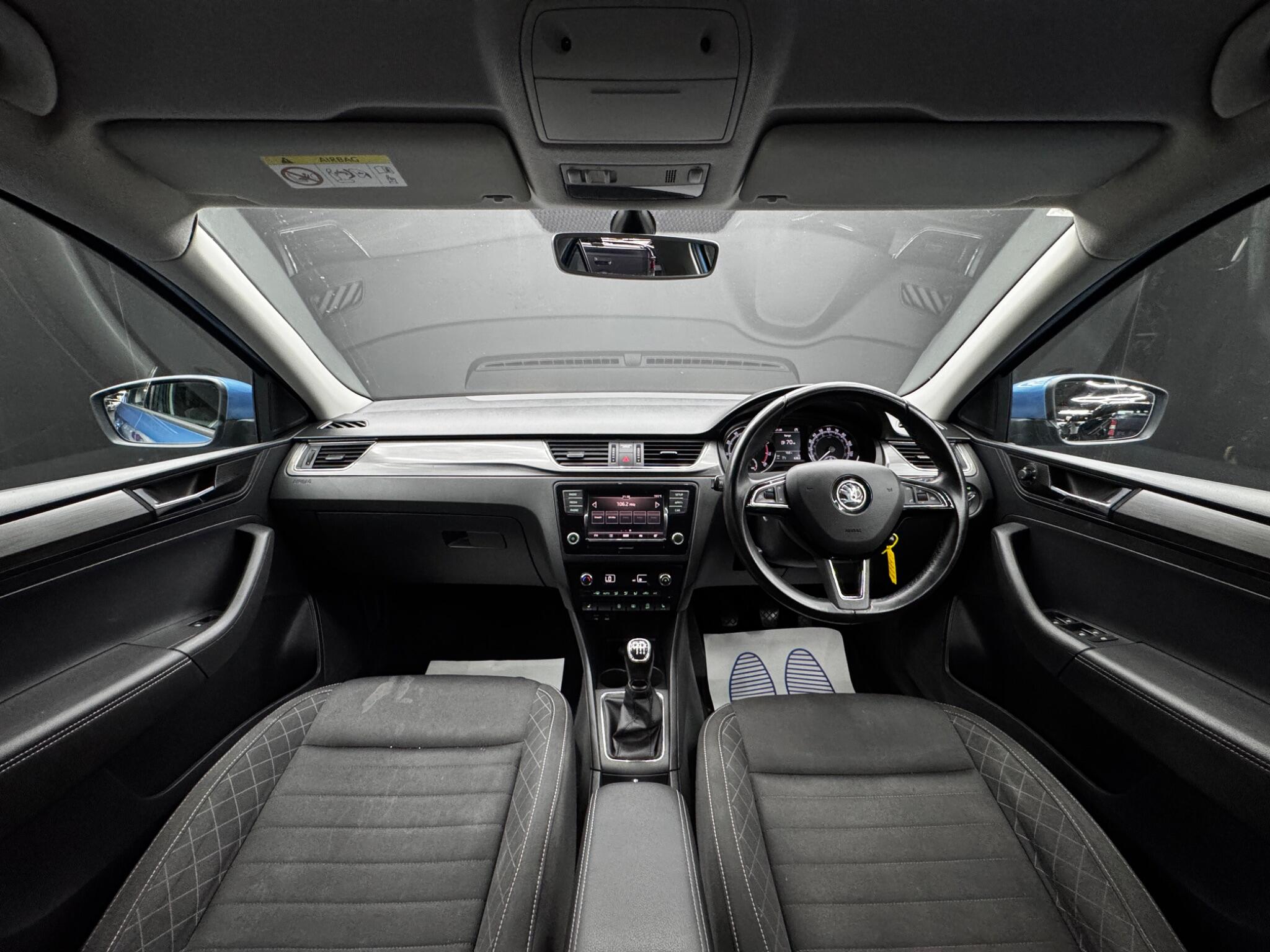 Skoda Rapid view 17