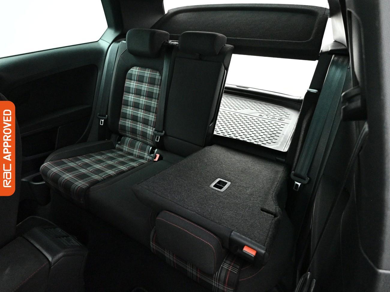 Volkswagen Golf view 24