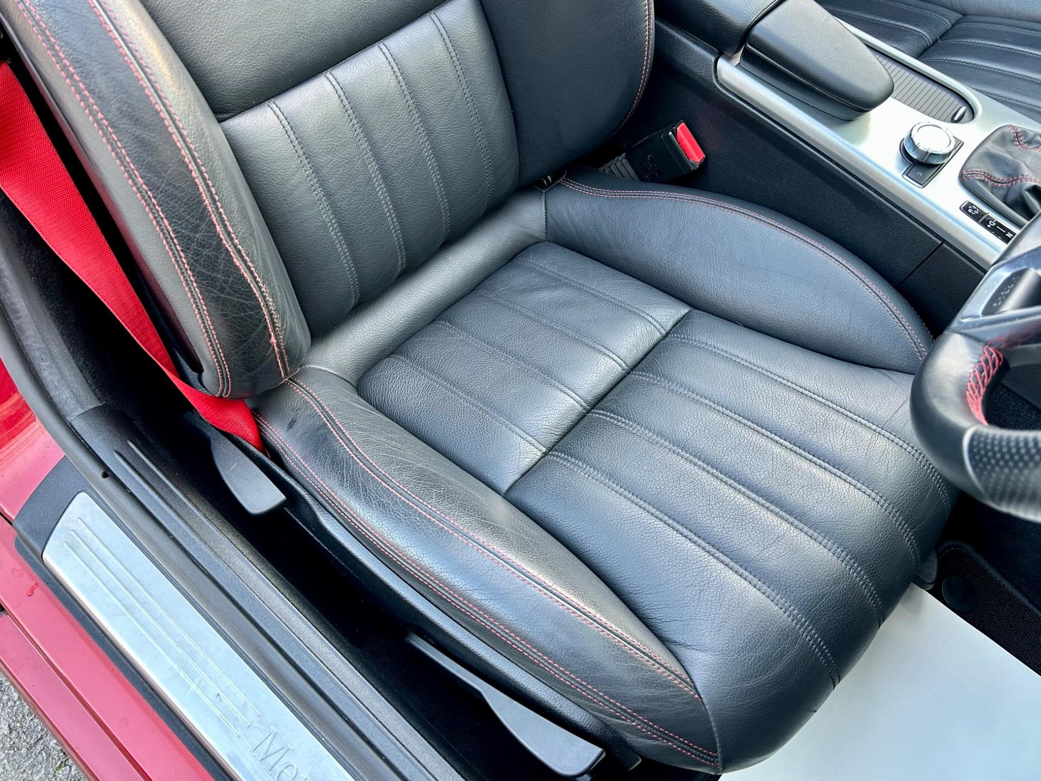 Mercedes-Benz SLK view 9
