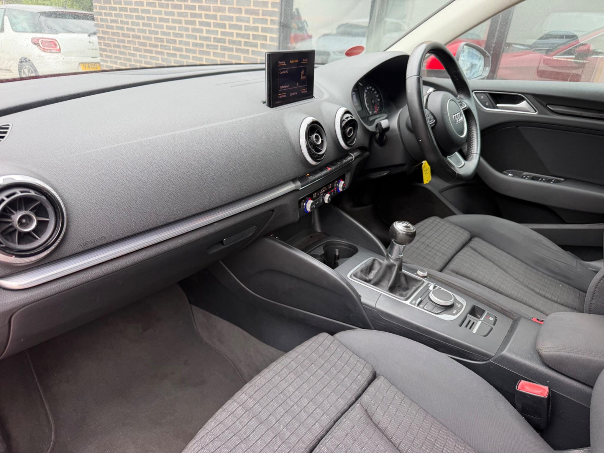 Audi A3 view 16