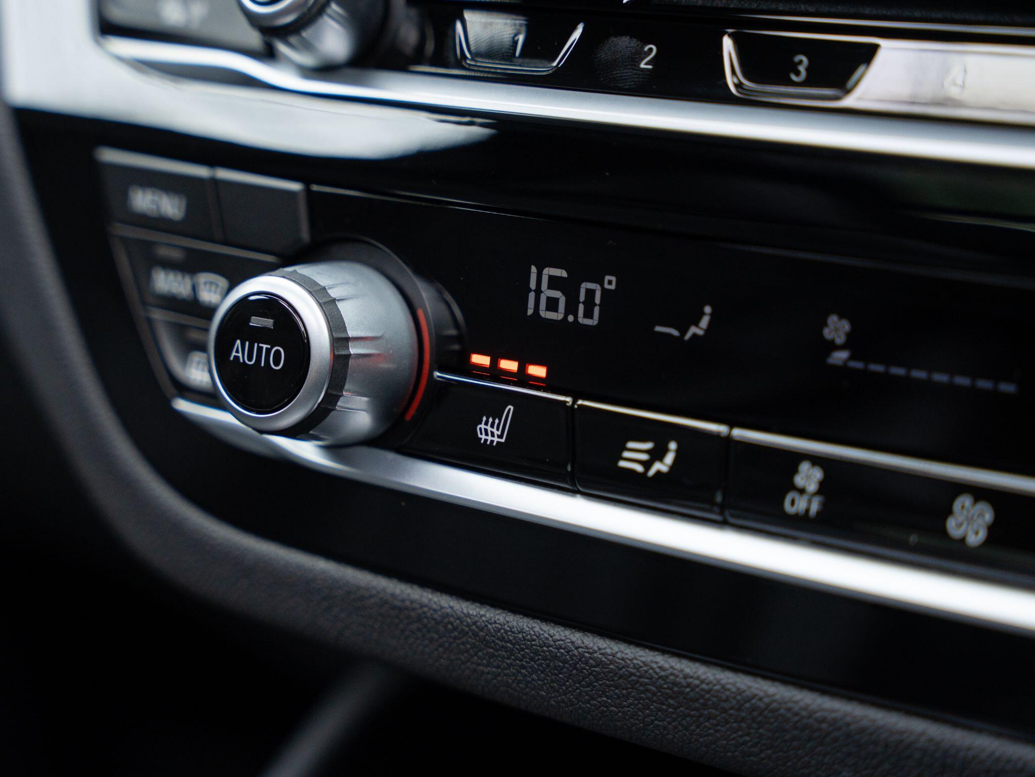 BMW X3 M view 14