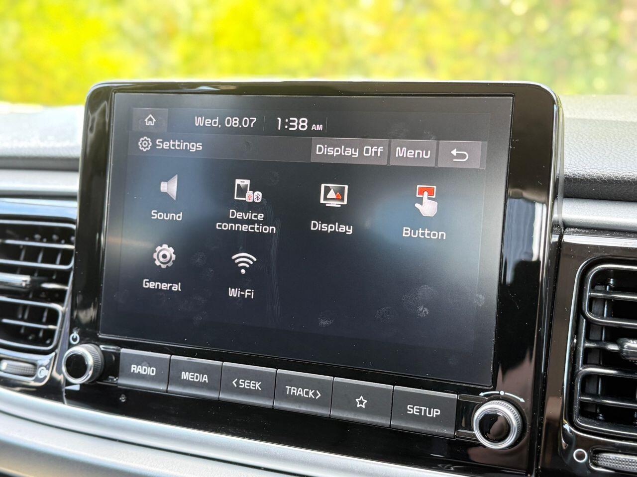 Kia Rio view 23
