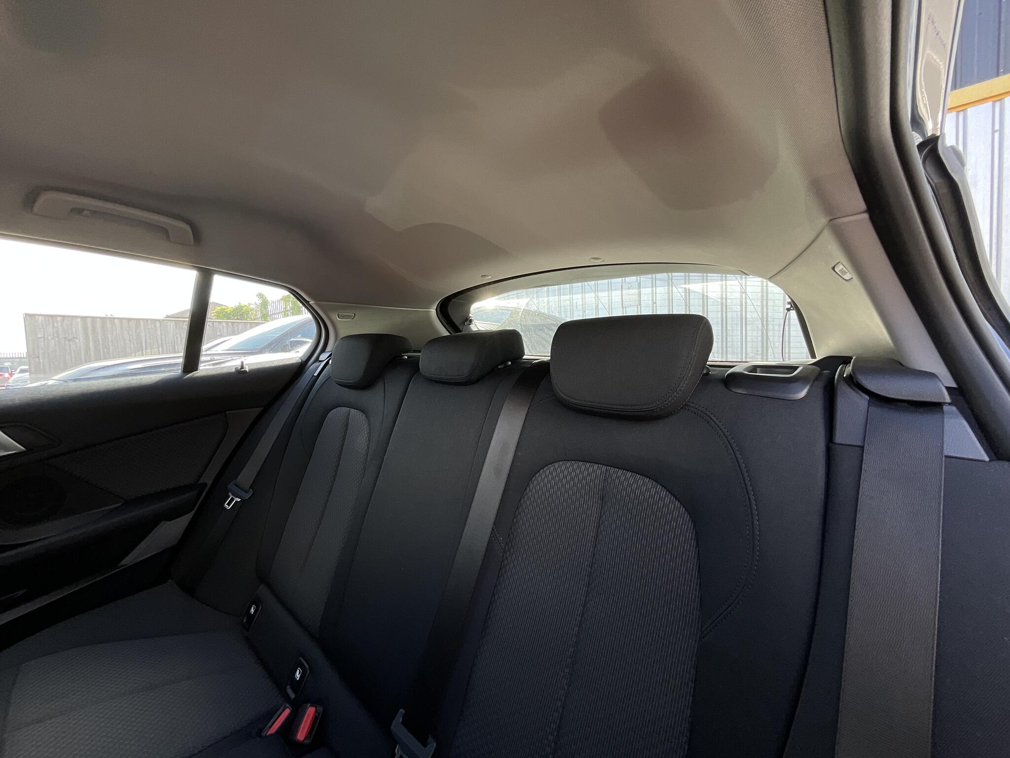 BMW 1 Series view 12