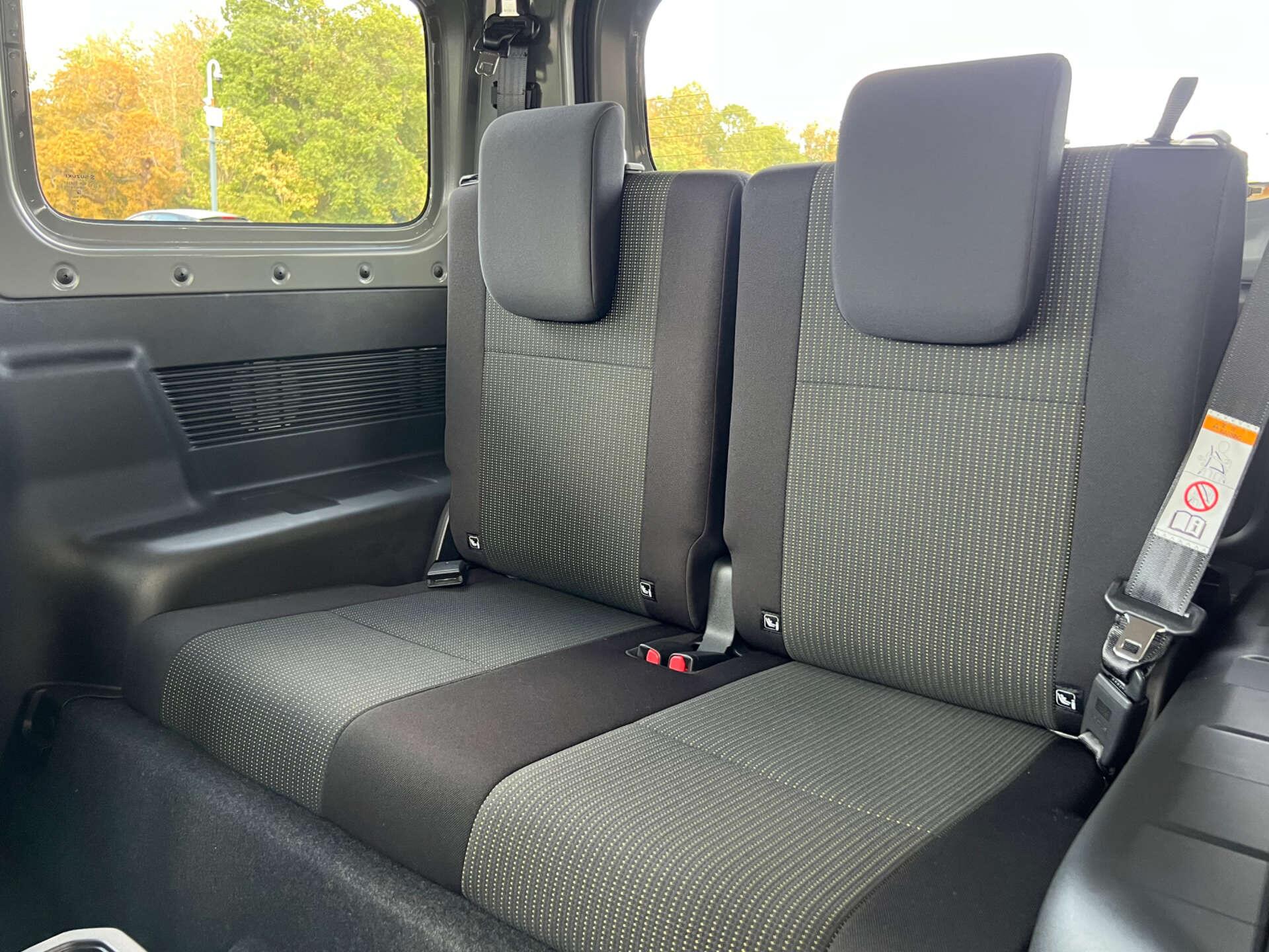 Suzuki Jimny view 16