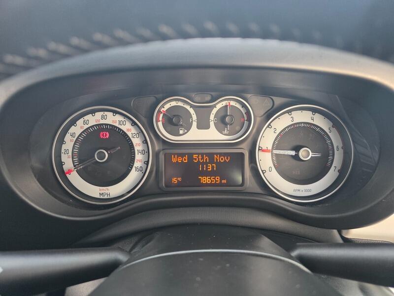 2014 Fiat 500L image 50