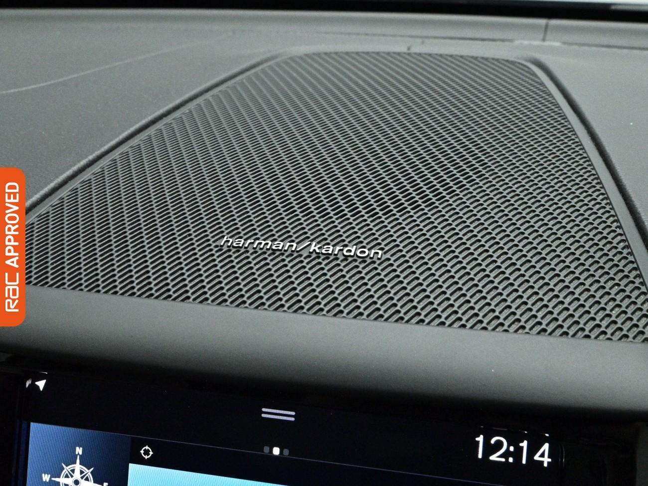 Volvo XC60 view 18