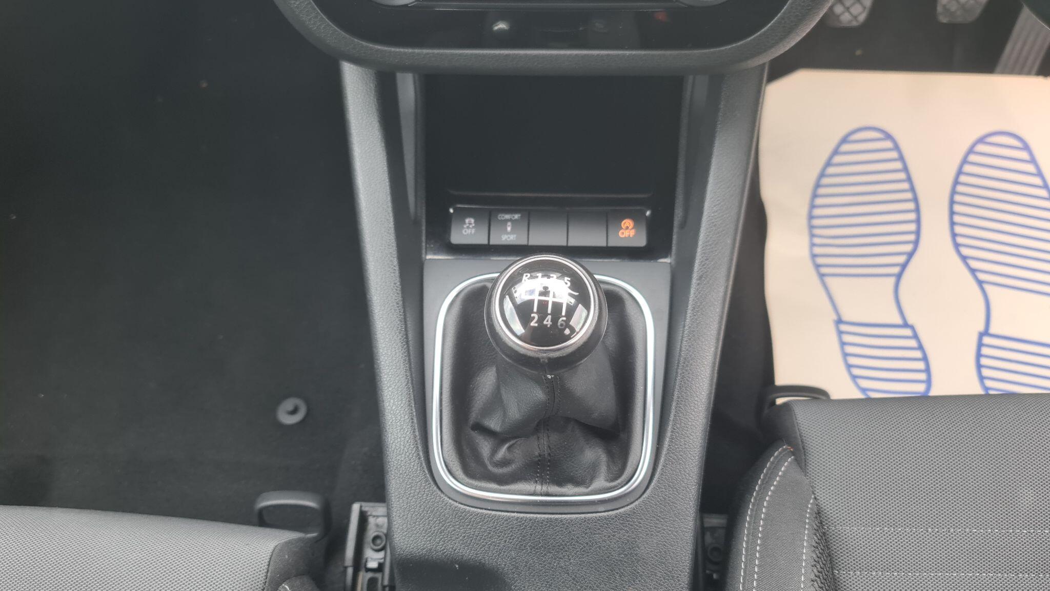 Volkswagen Scirocco view 24