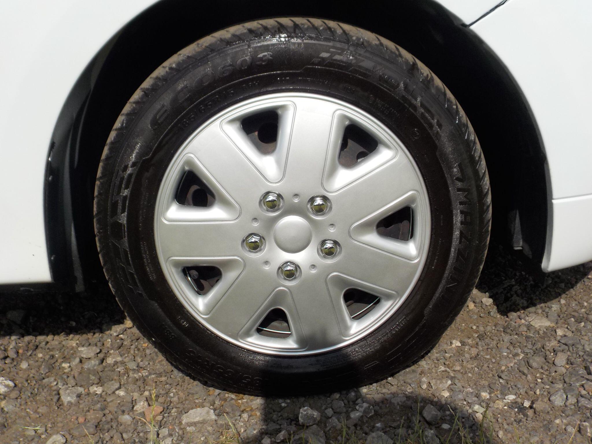 Dacia Sandero 1.0 SCe Ambiance Euro 6 5dr
