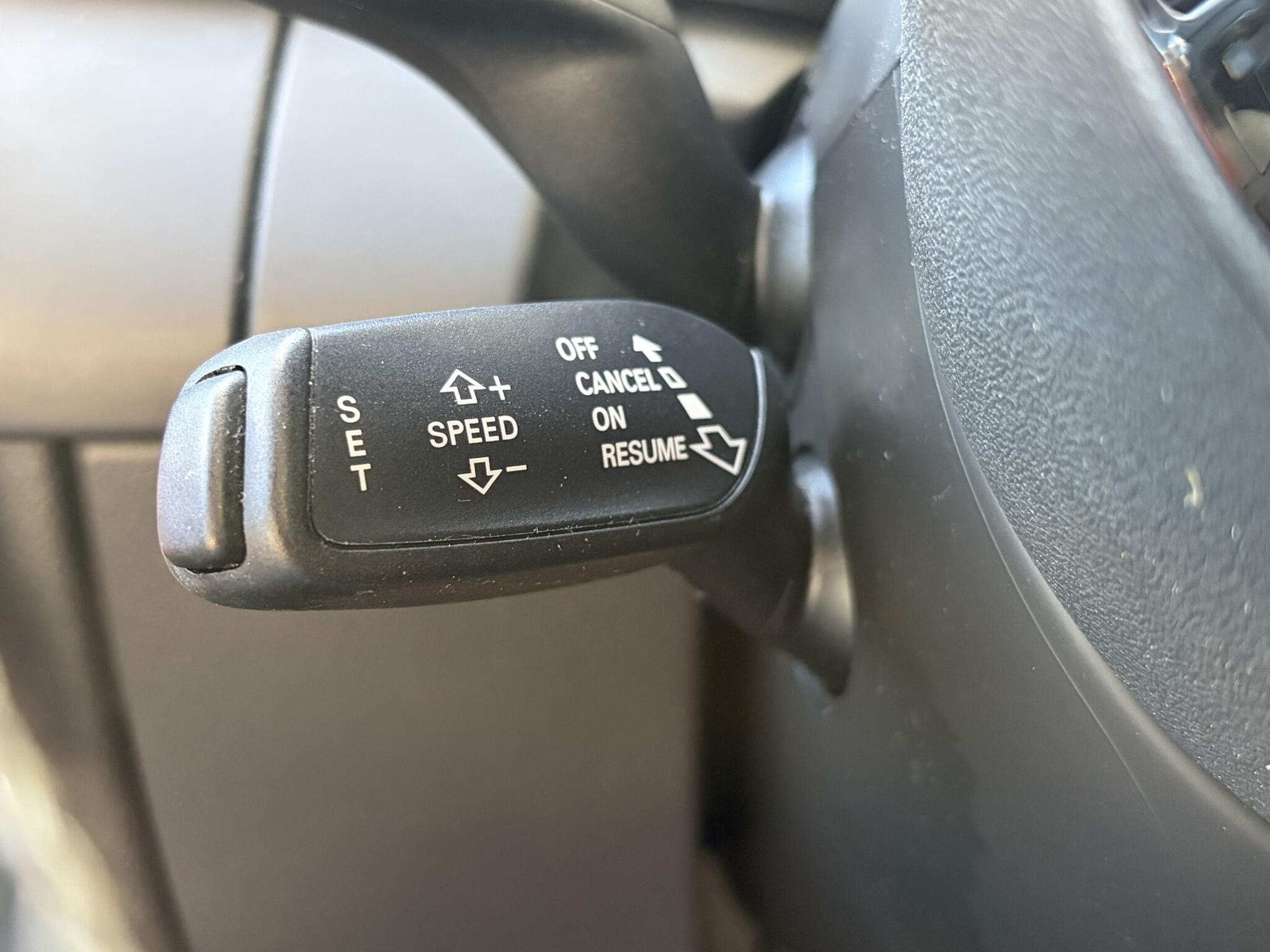 Audi S4 view 26