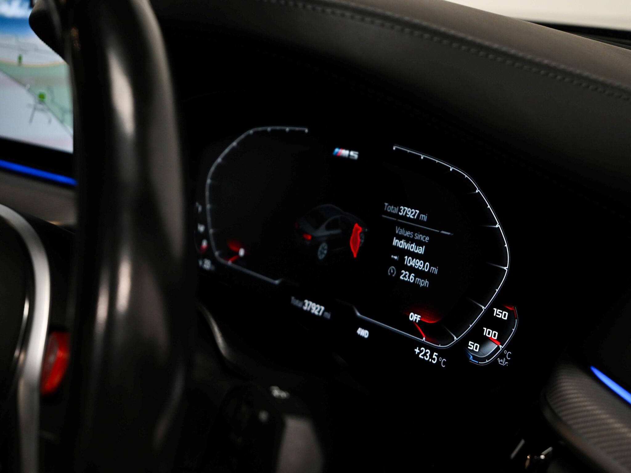 BMW M5 view 34