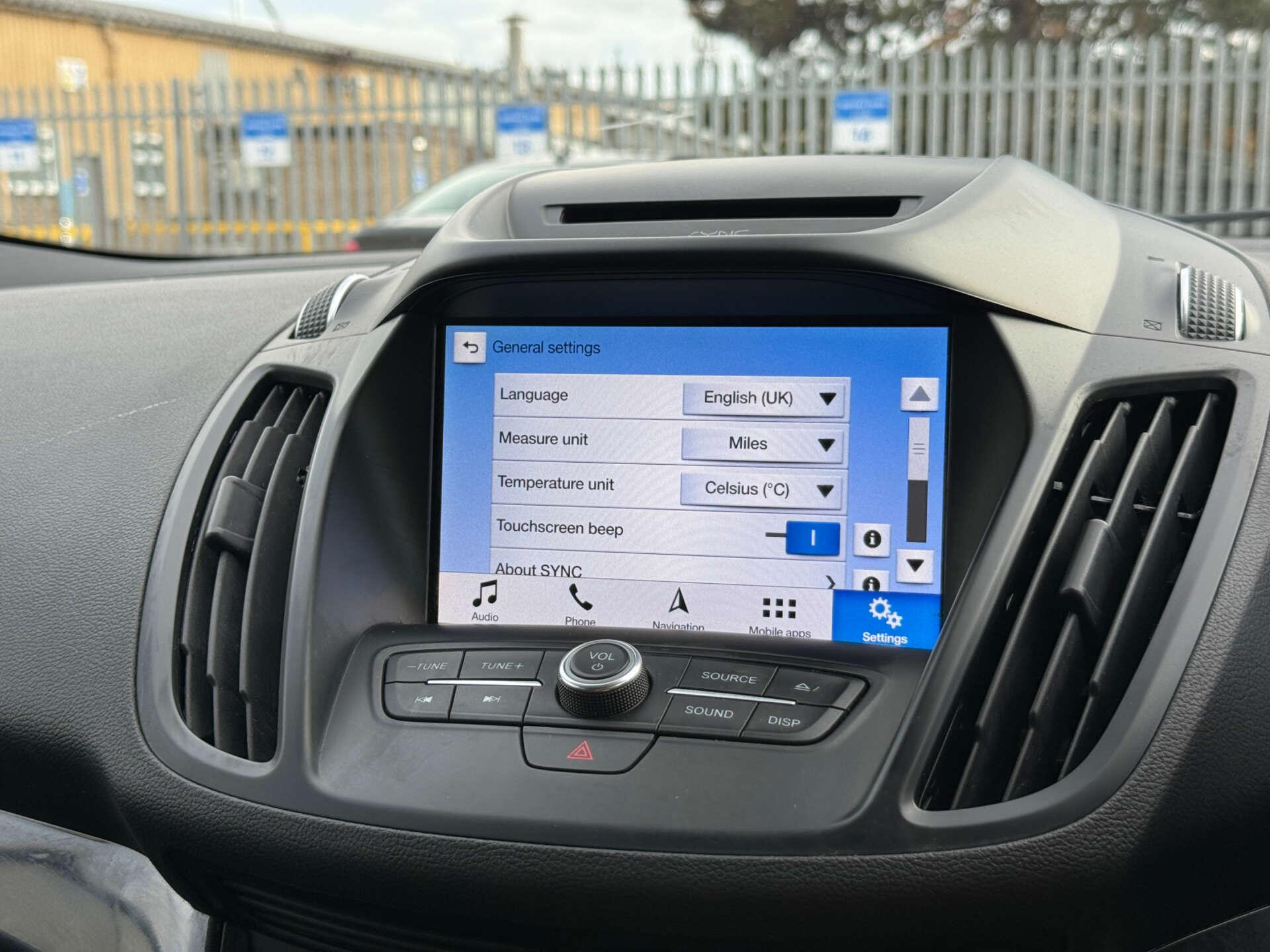 Ford Kuga view 76