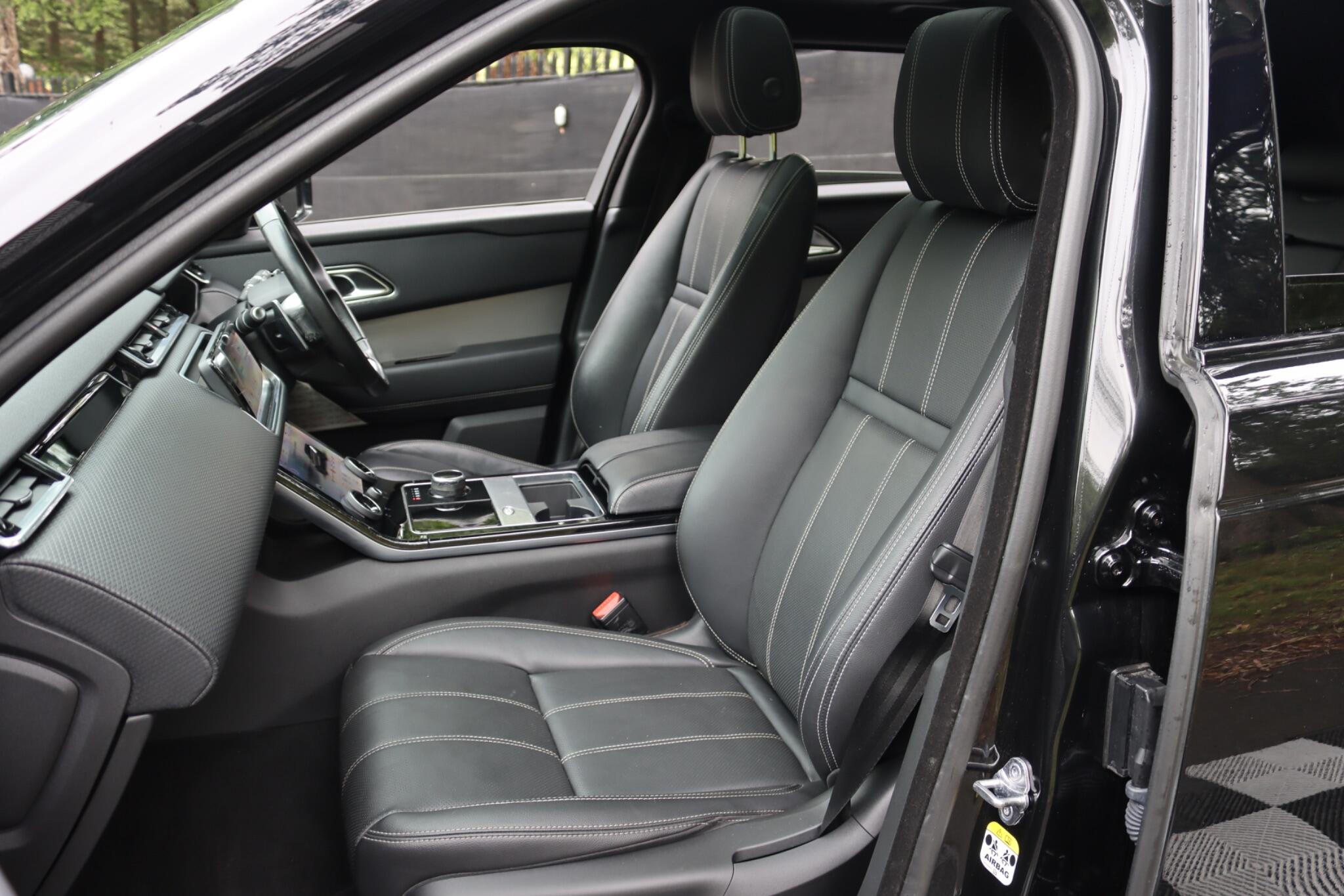Land Rover Range Rover Velar view 6