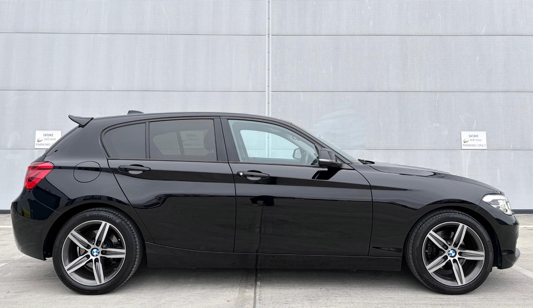 BMW 1 Series view 7