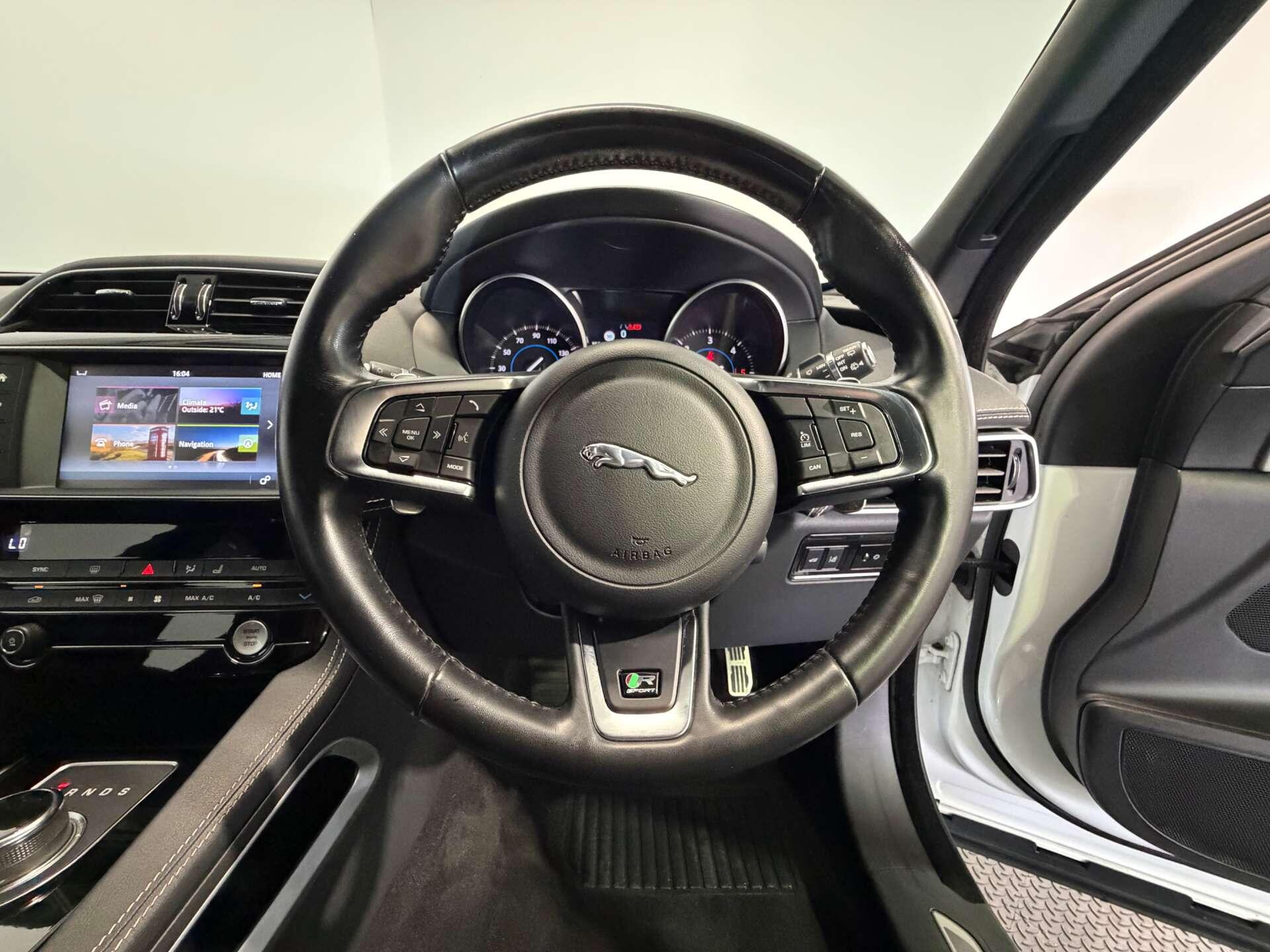 Jaguar F-Pace view 32