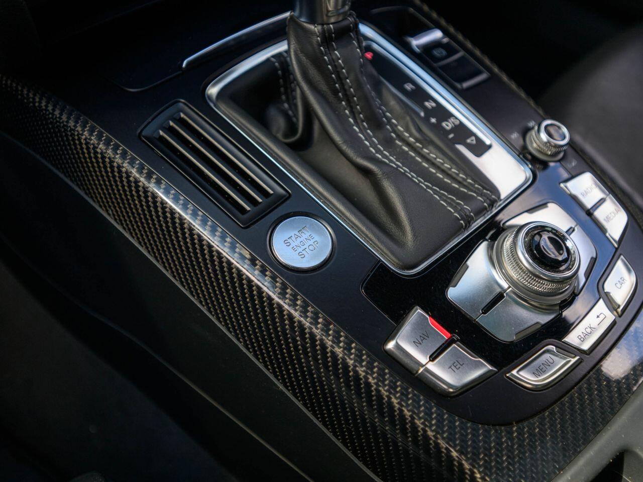 Audi RS4 view 46