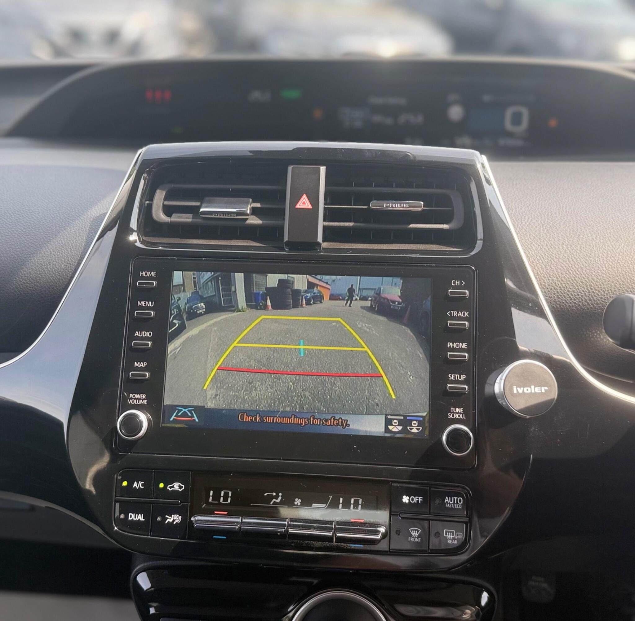 Toyota Prius view 23