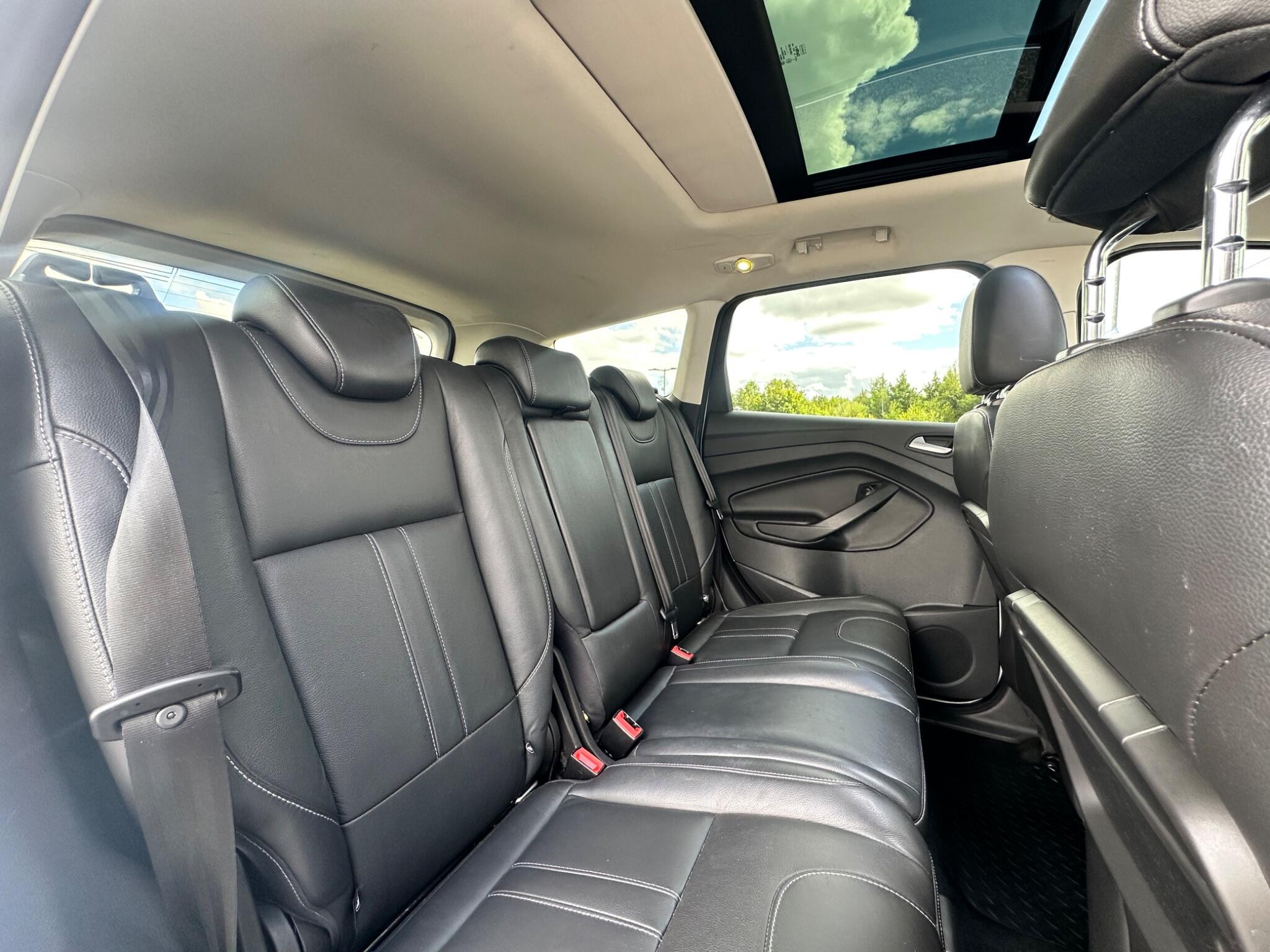Ford Kuga view 29