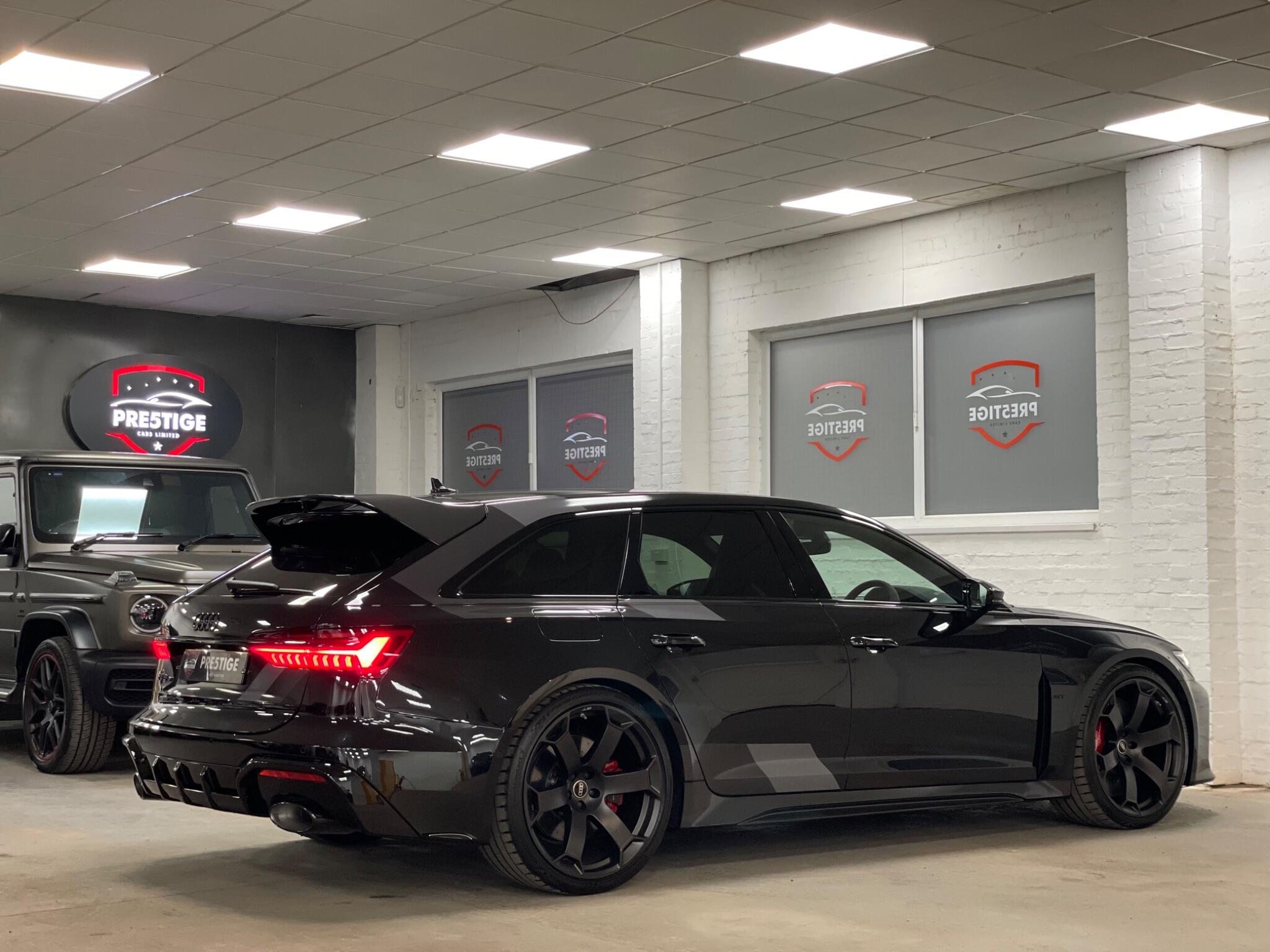 Audi RS6 view 2