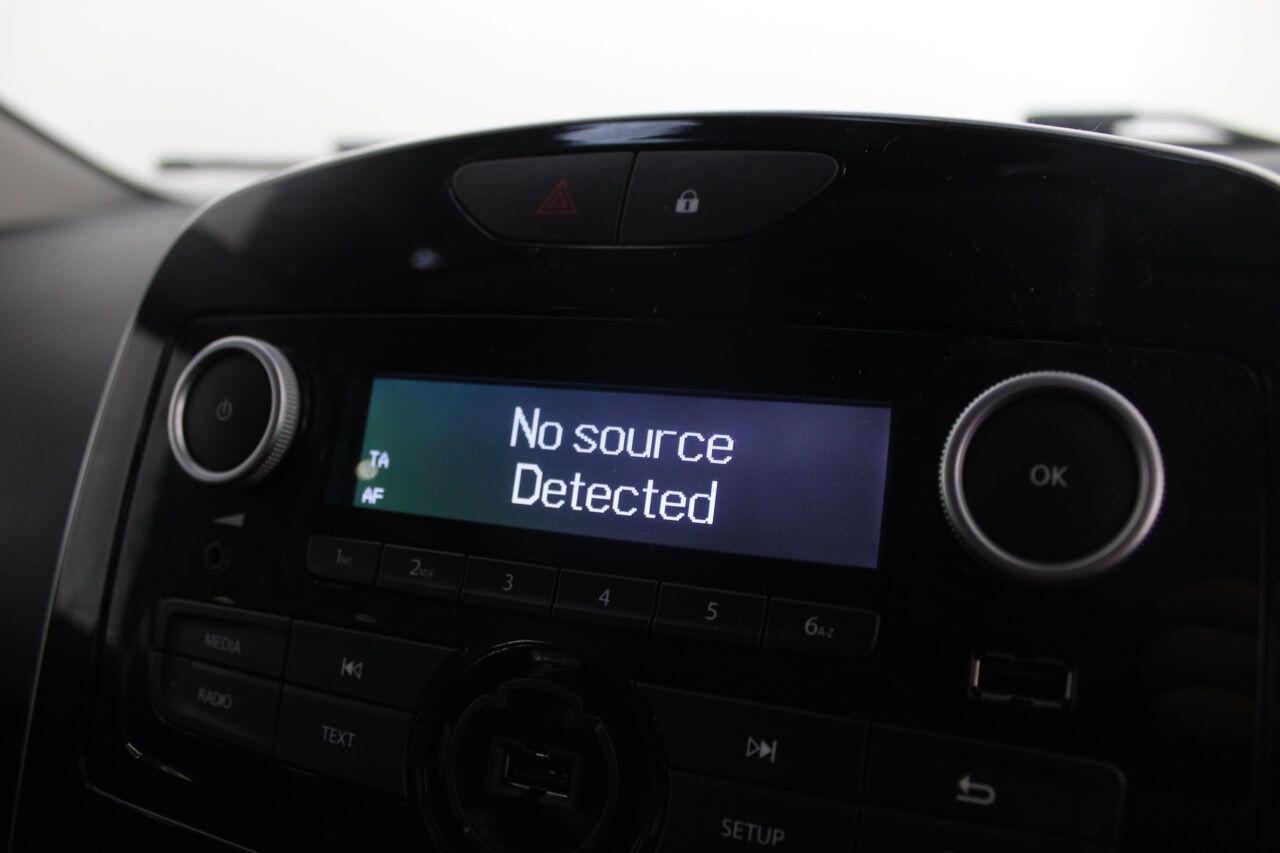 Renault Clio view 33