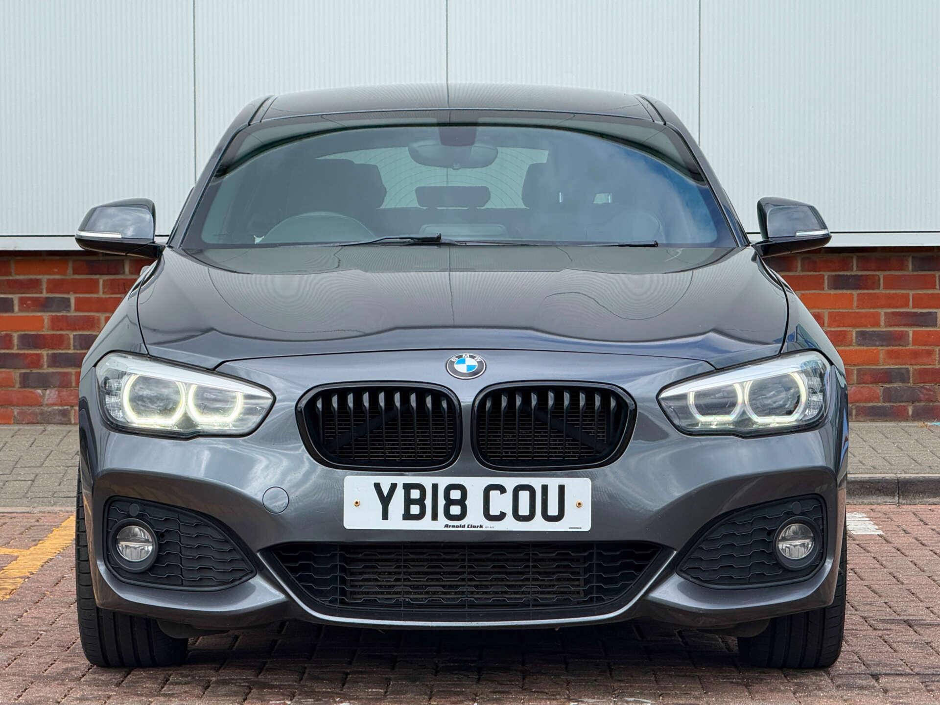 BMW 1 Series view 2