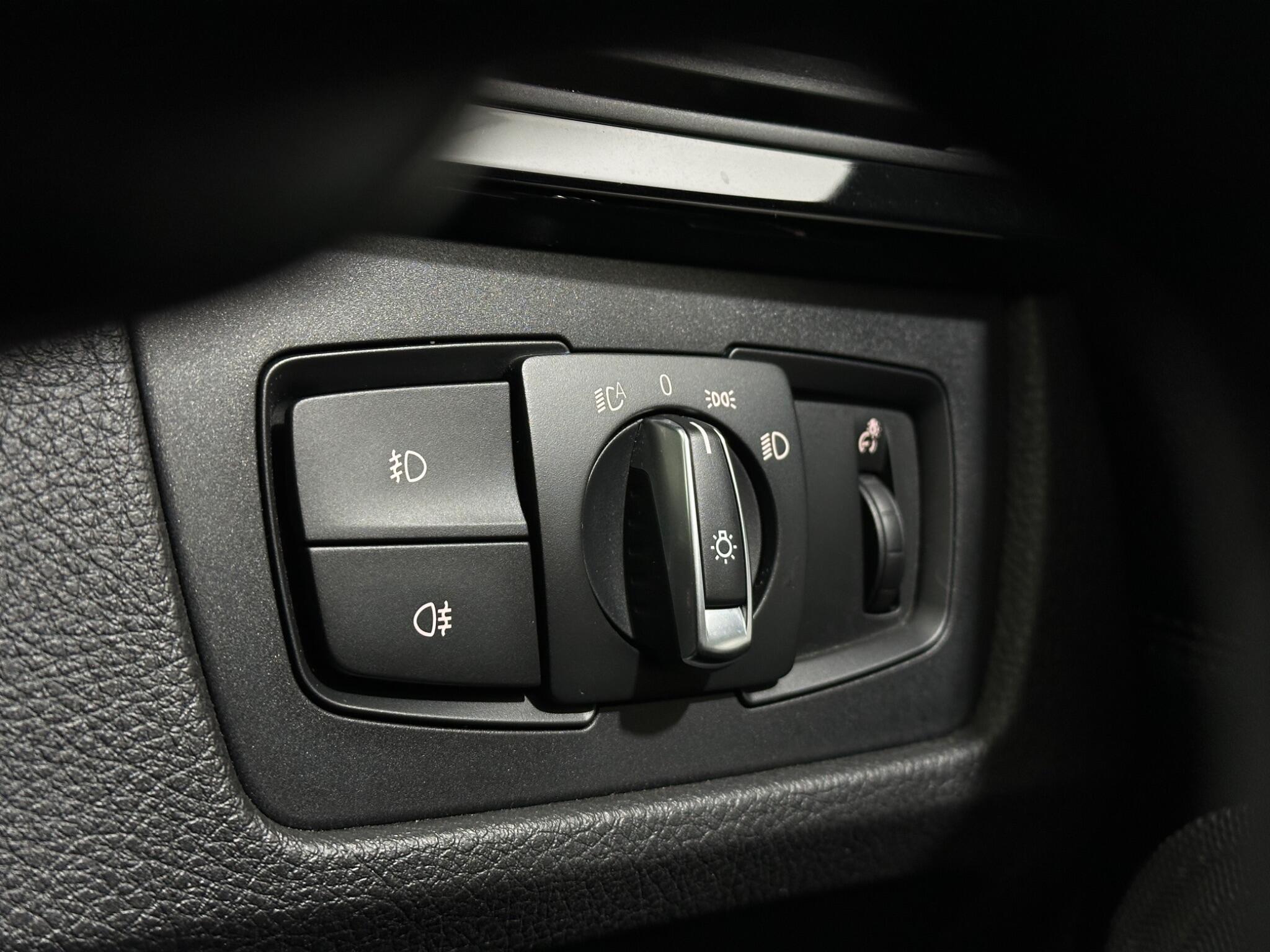 BMW 4 Series view 18
