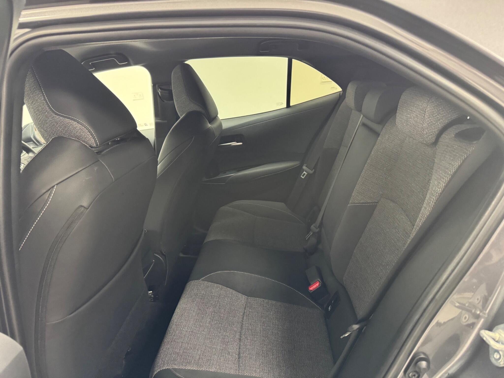 Toyota Corolla view 8