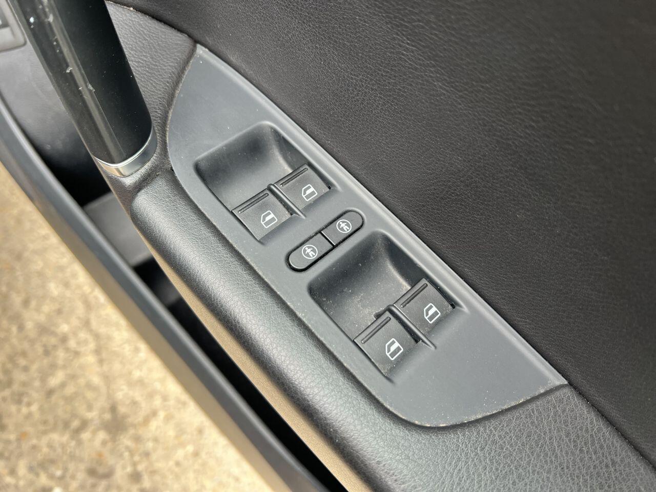 Volkswagen Touareg view 62