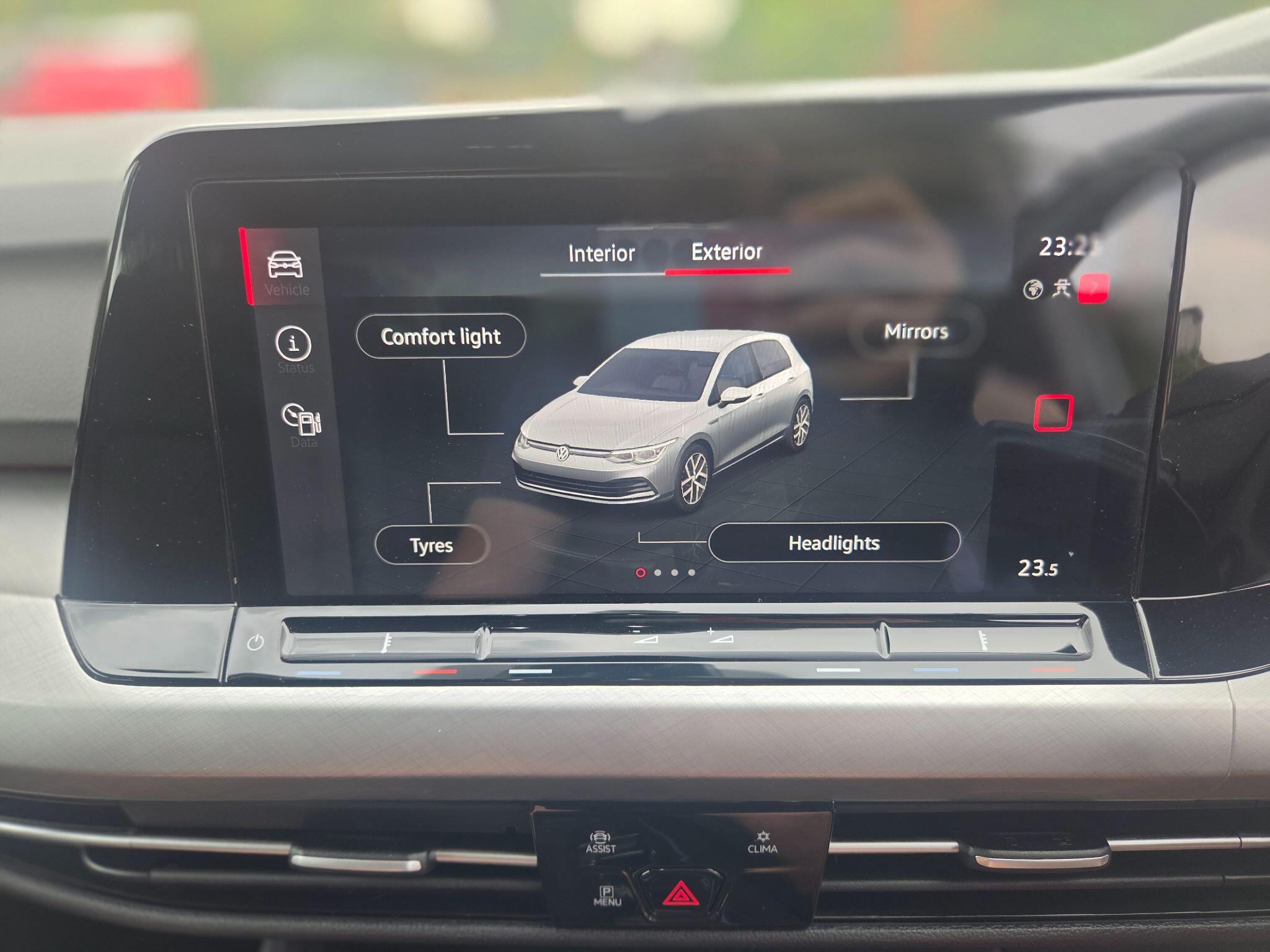 Volkswagen Golf view 11