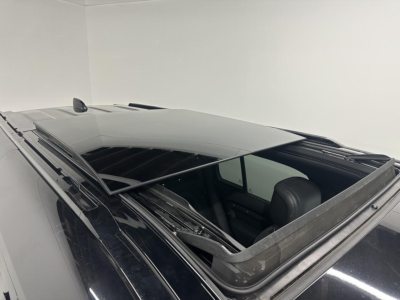 Land Rover Defender view 11