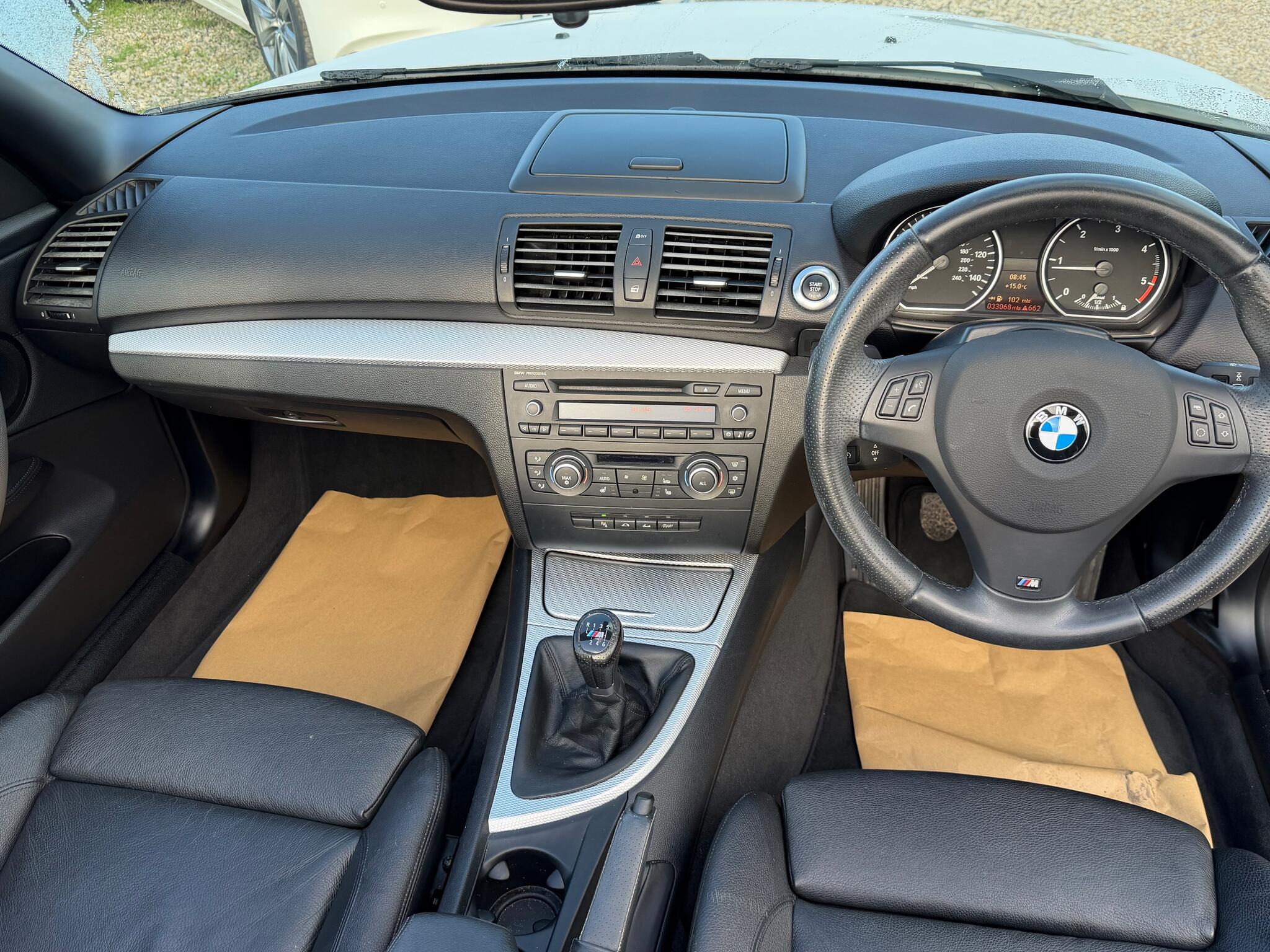 BMW 1 Series view 11