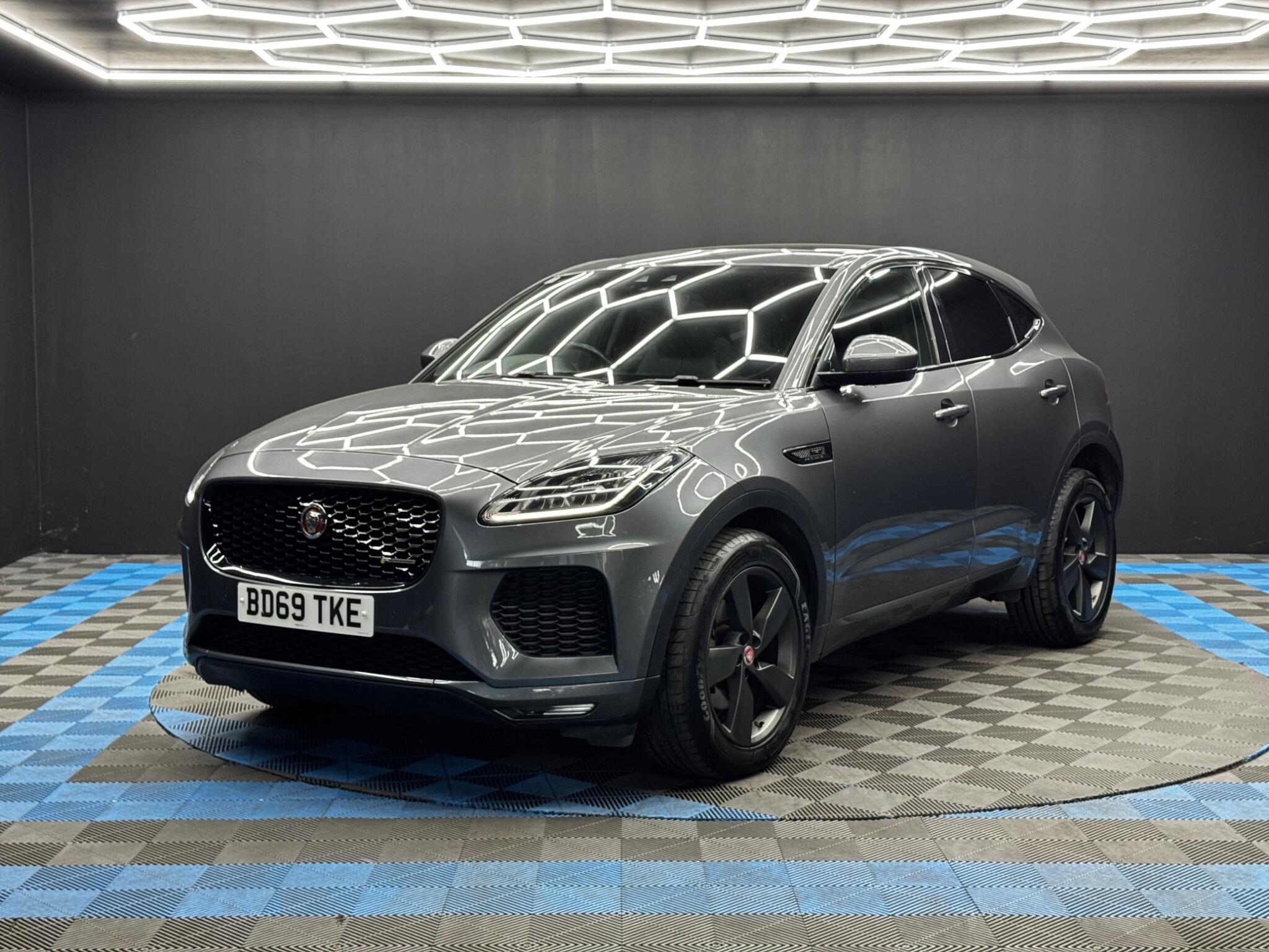 Jaguar E-Pace view 3