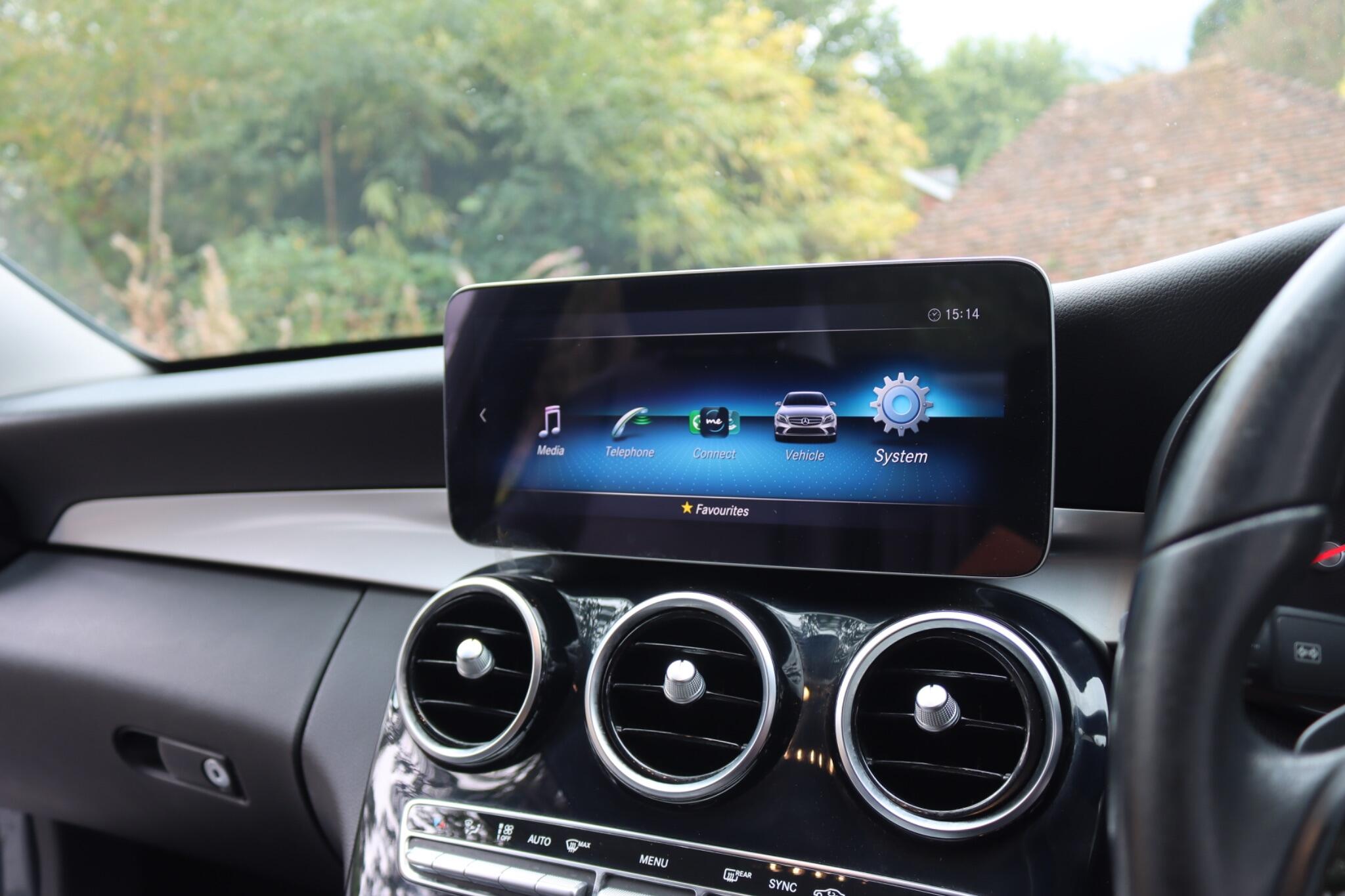 Mercedes-Benz C Class view 35