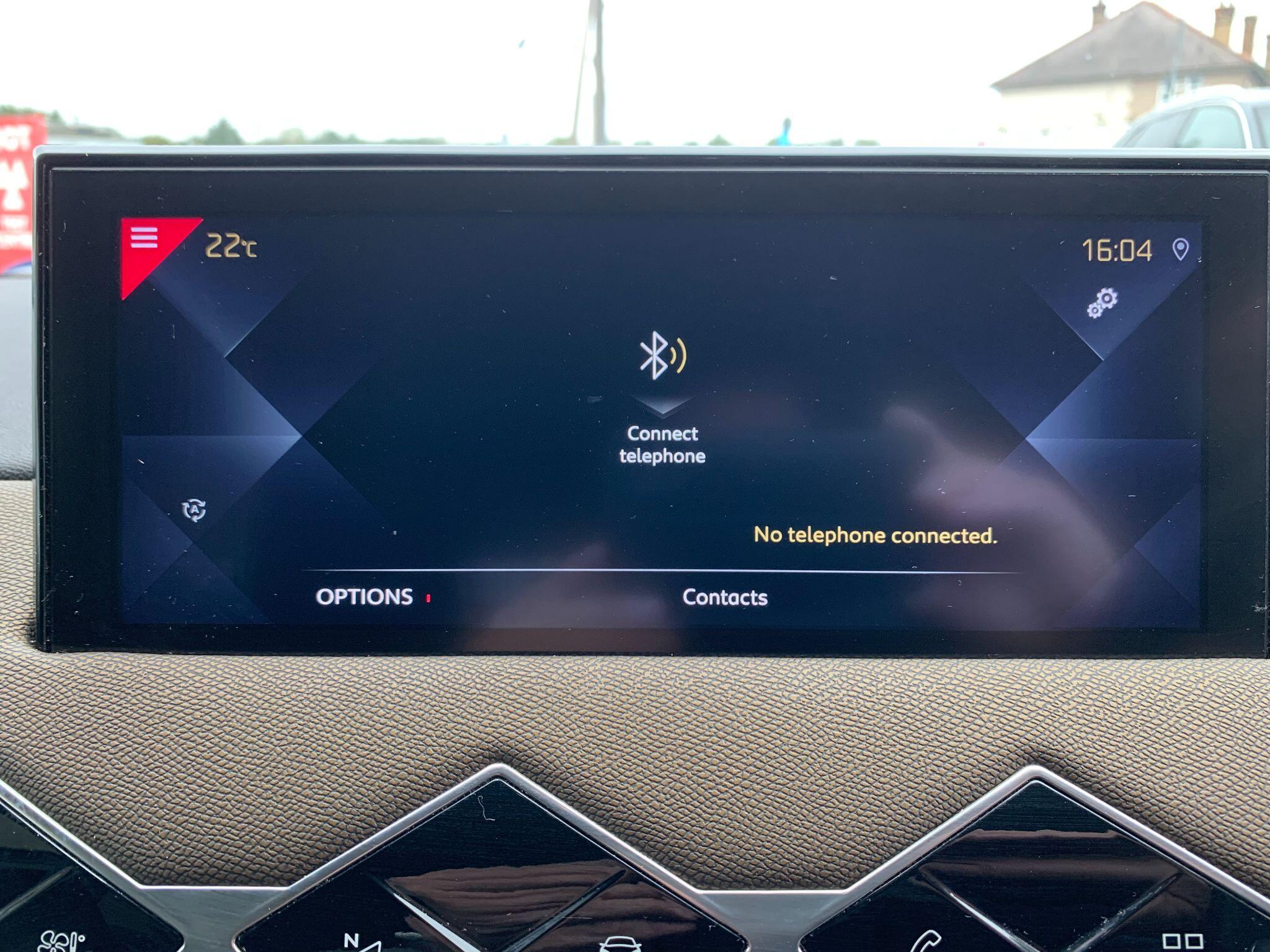 DS Automobiles DS 3 Crossback view 30