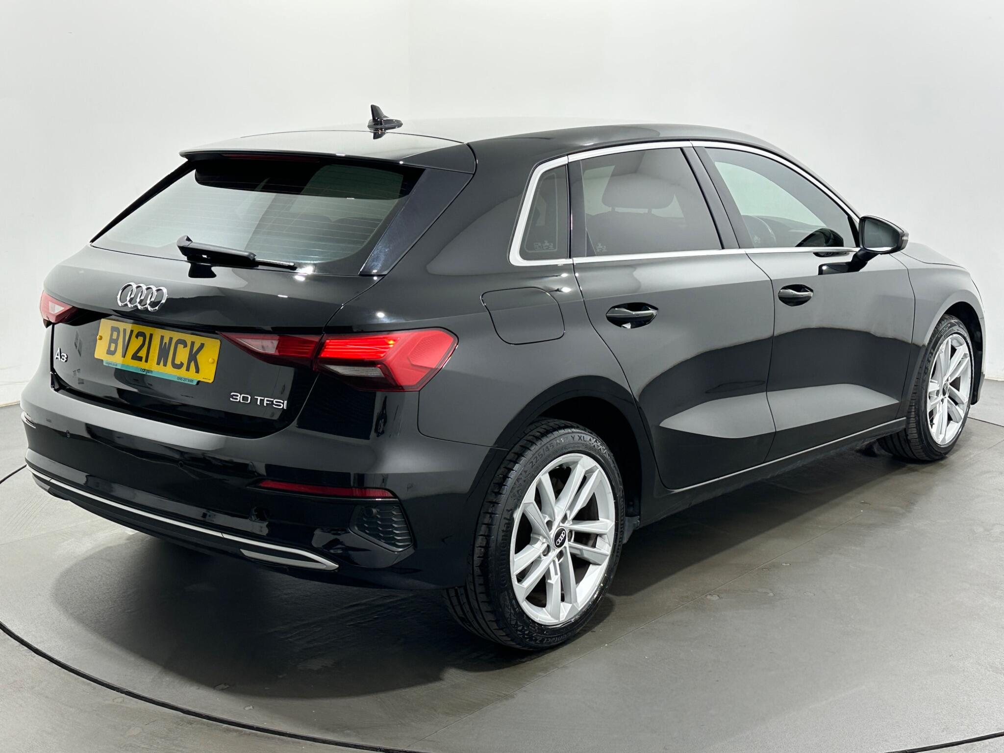 Audi A3 view 50