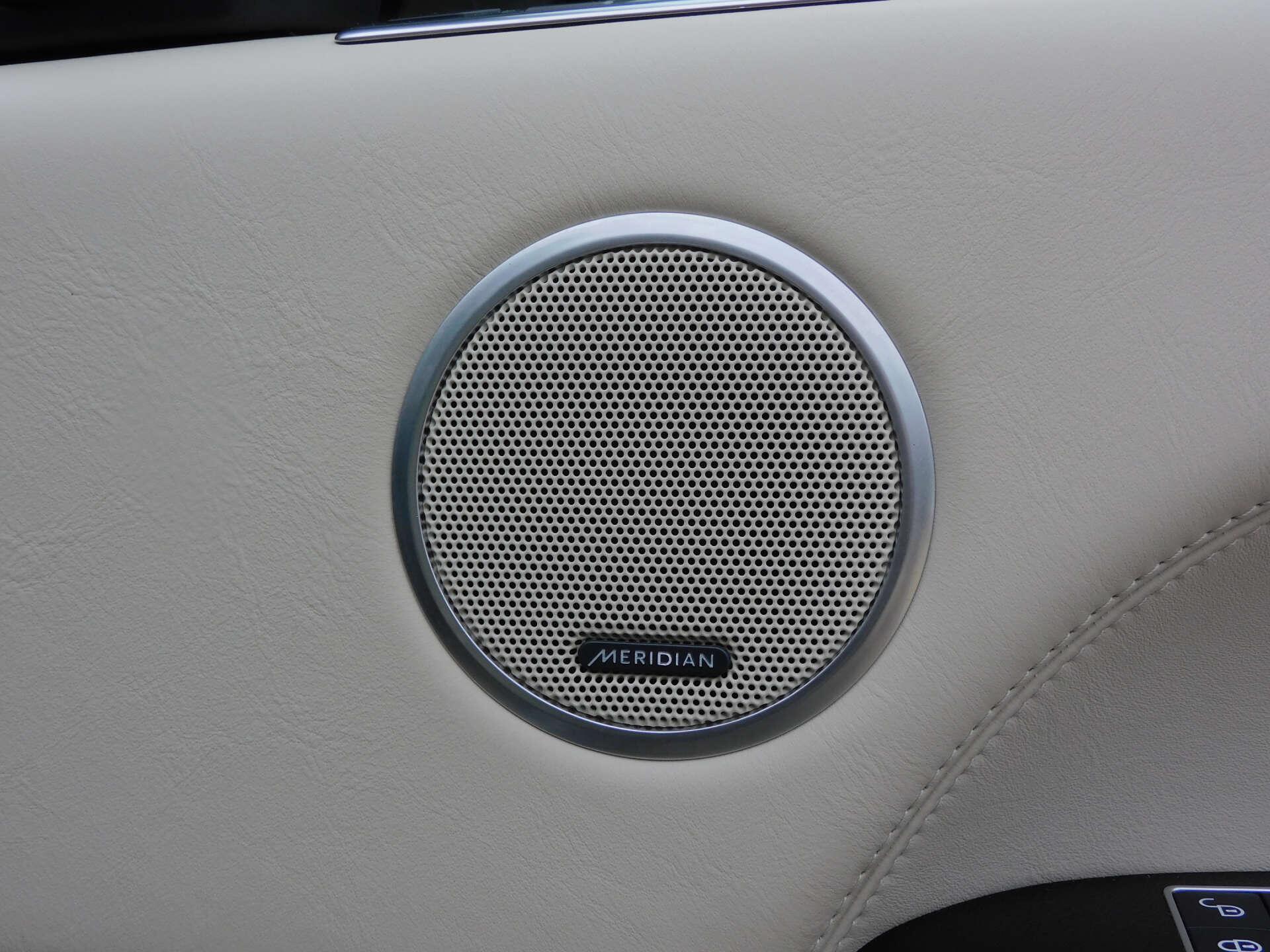 Land Rover Range Rover view 45