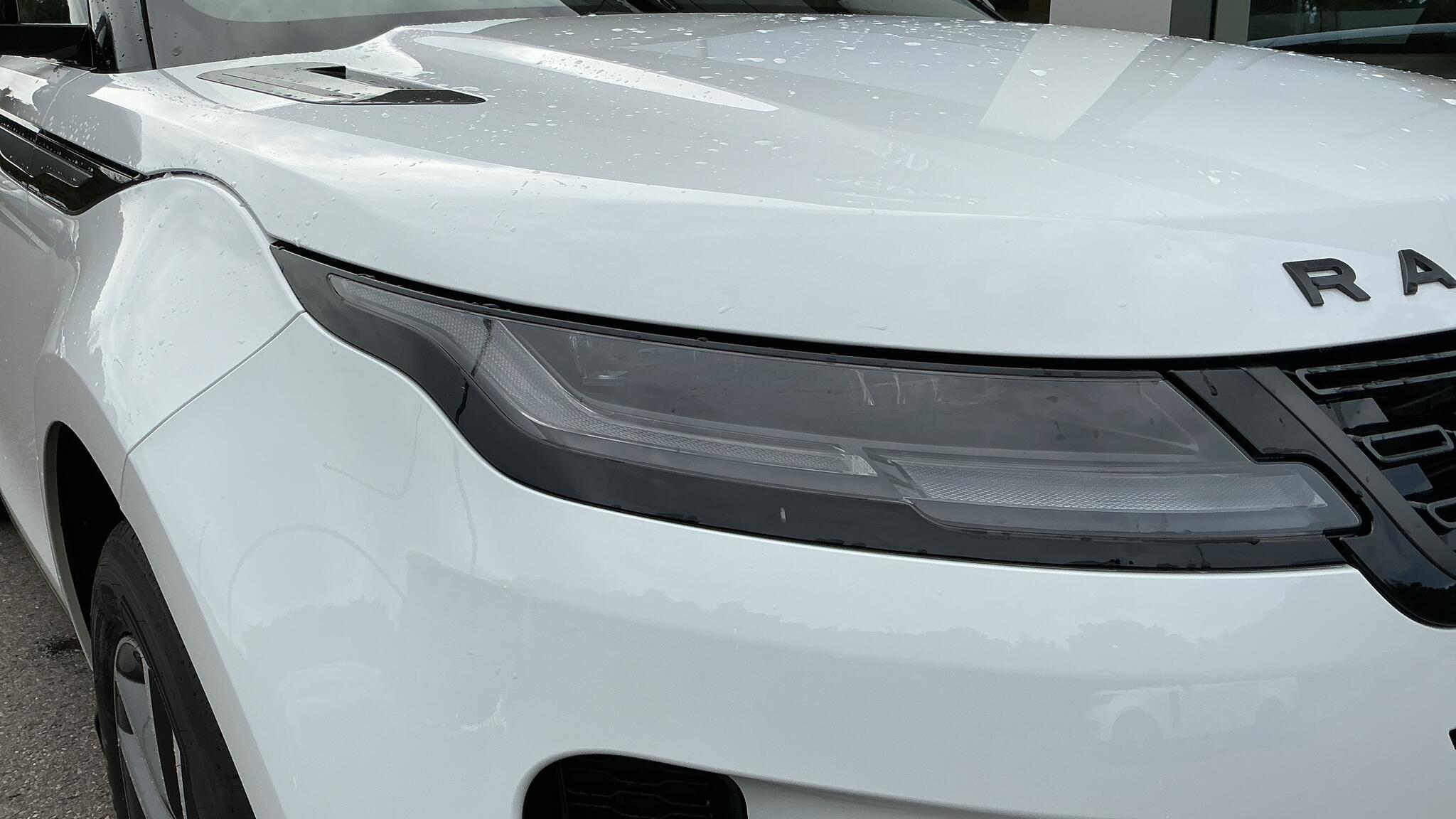 Land Rover Range Rover Evoque view 17